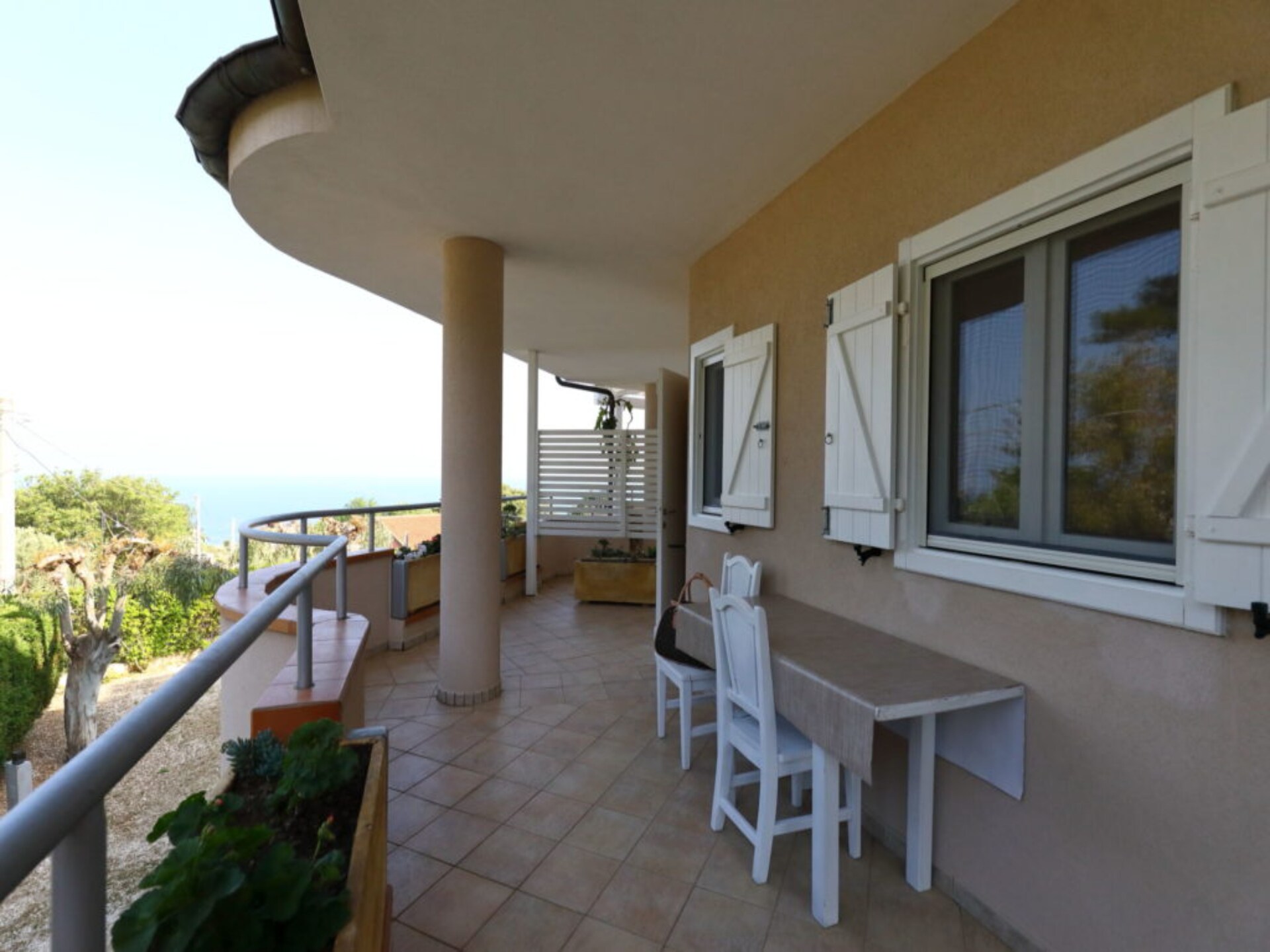Knusse studio voor 2 op vakantiepark bij strand Capo Vaticano - foto 18