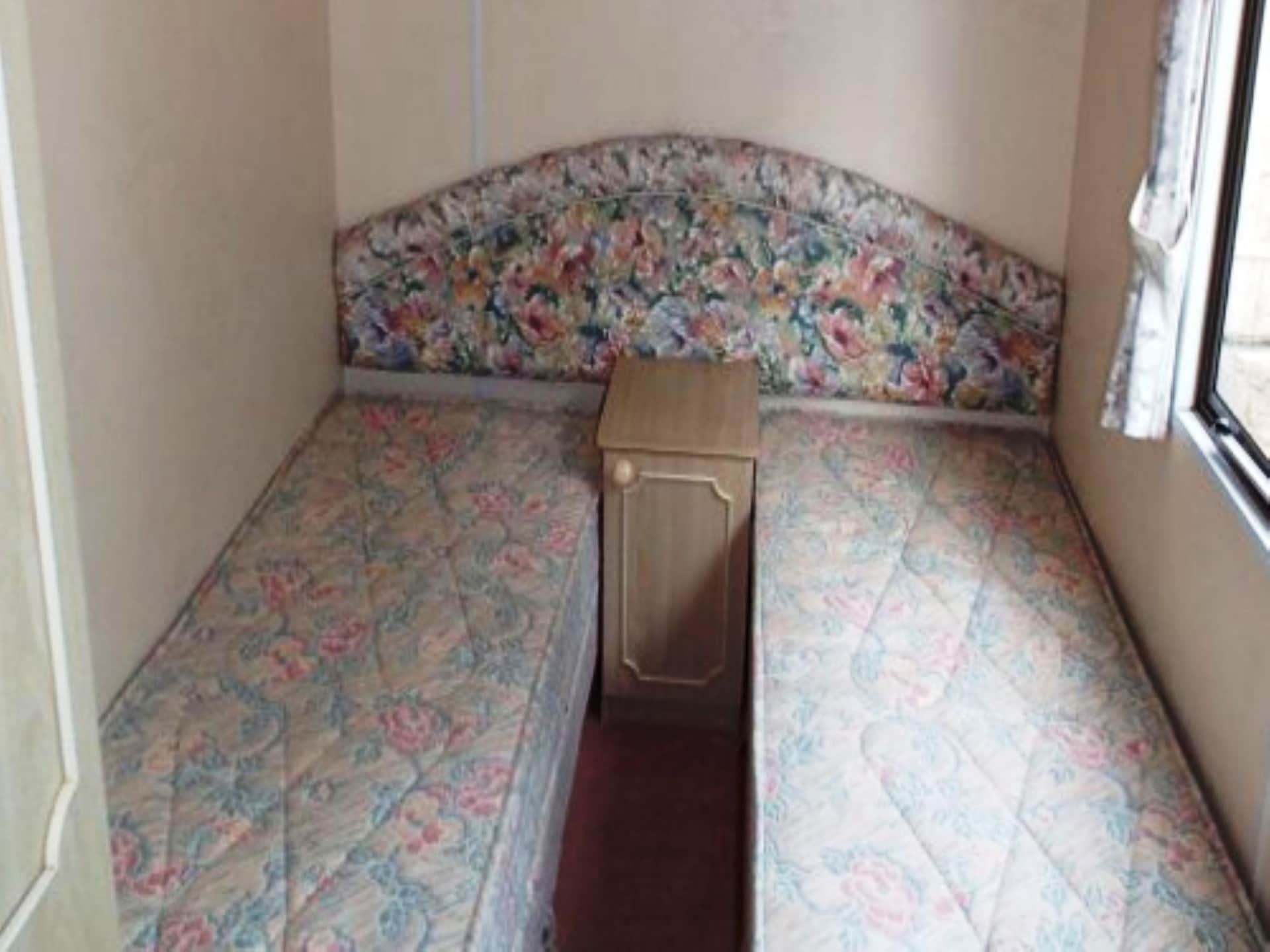 6-persoons stacaravan aan het meer in Dabel · 6 pers. - foto 13