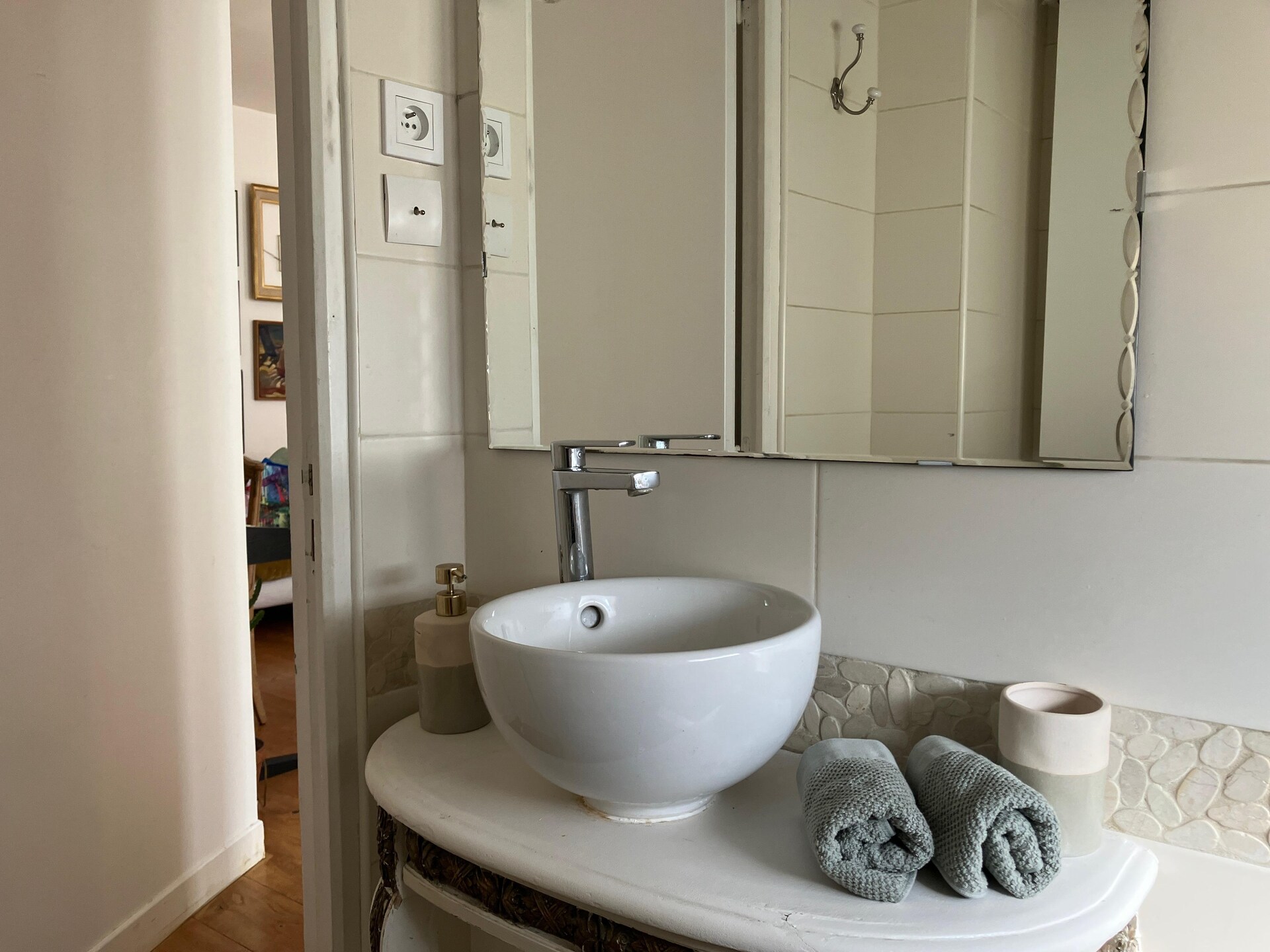 Licht appartement vlakbij Parijs met toegang tot iconische bezienswaardigheden - foto 15