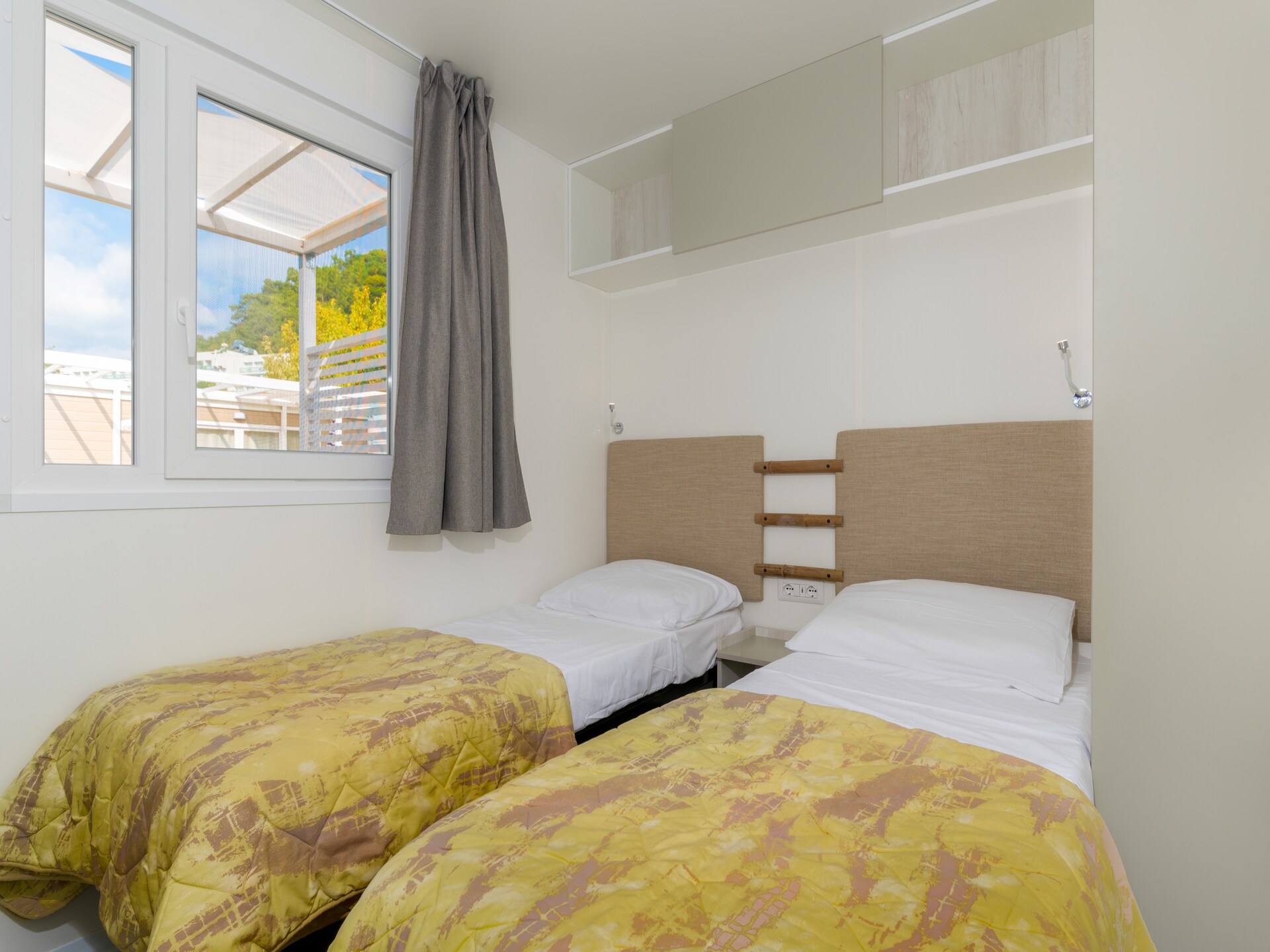 PREMIUM mobile home voor 4 personen op Camping Oliva, 50m van zee in Rabac - foto 13