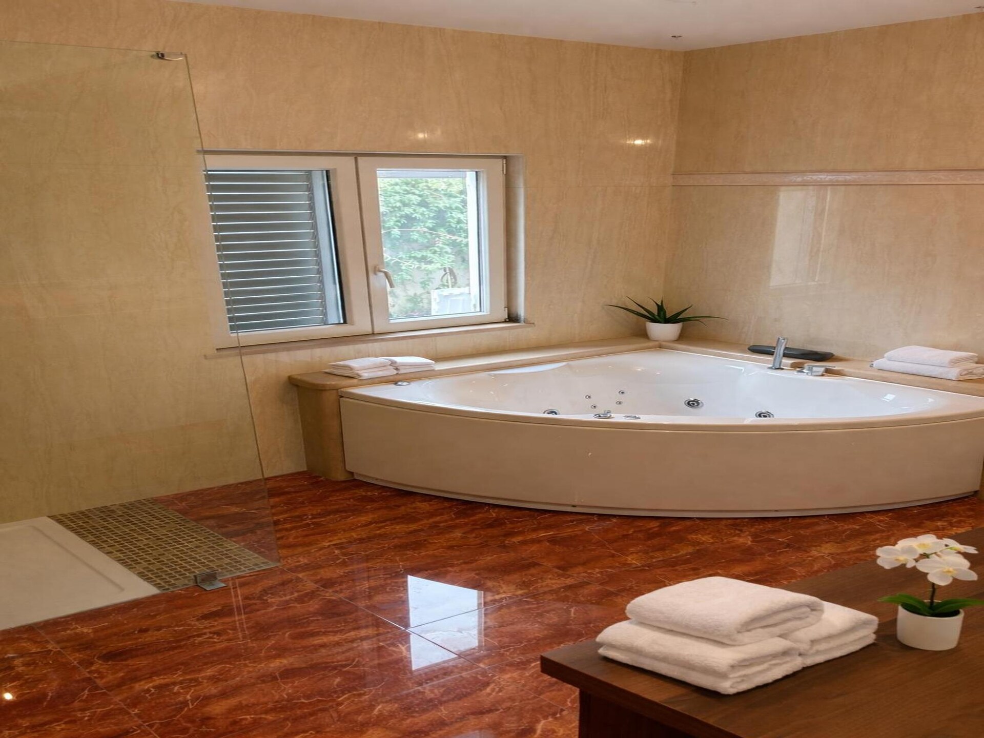 Villa Palma Maris: Luxe villa met 1500m² privétuin op 50m van zee in Sutivan - foto 26
