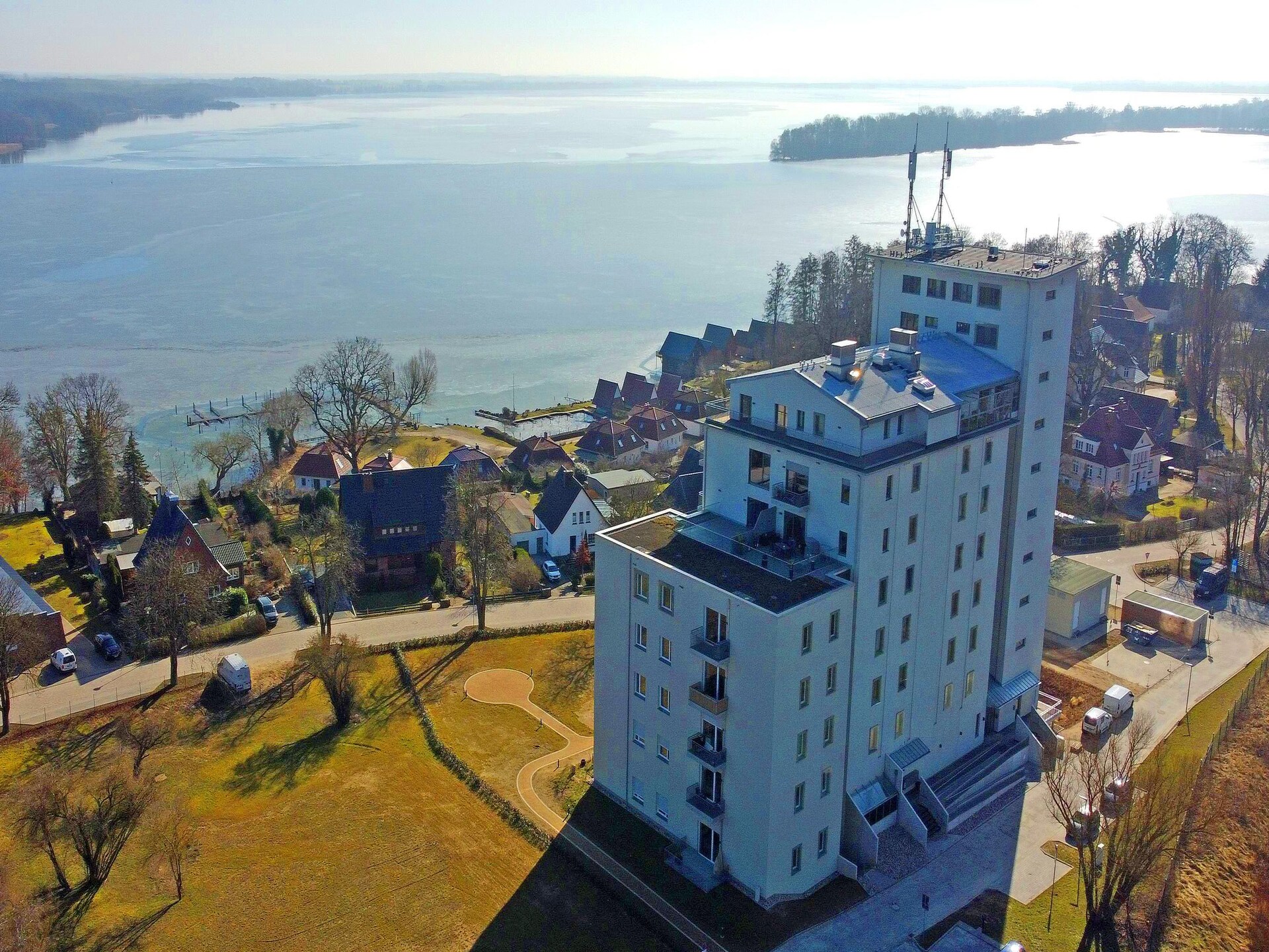 Kornloft Panorama Lake View 9: Luxe penthouse met uitzicht op Schwerinsee - foto 36