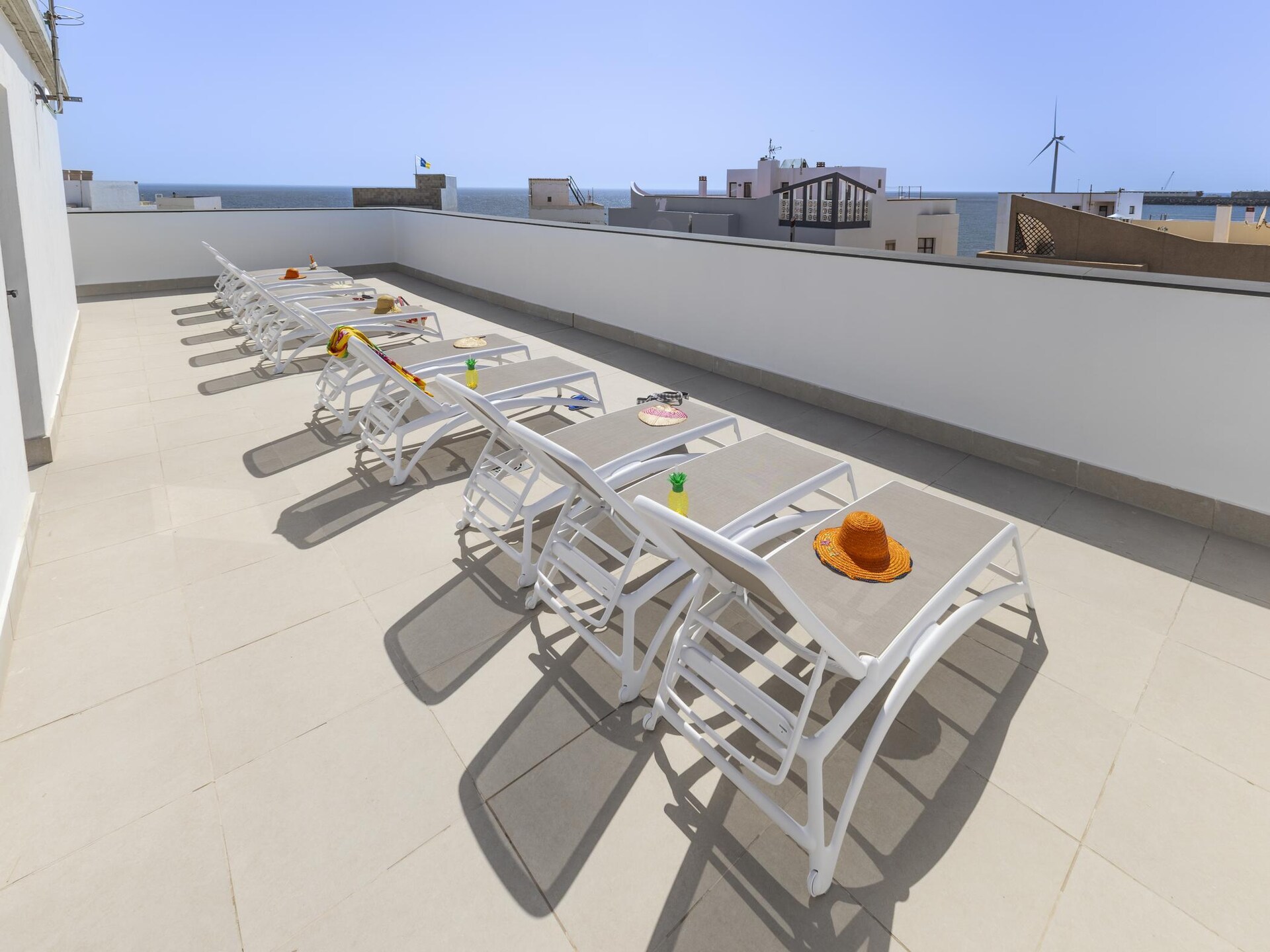 Licht appartement in Arinaga met dakterras, op 600m van zee - foto 27