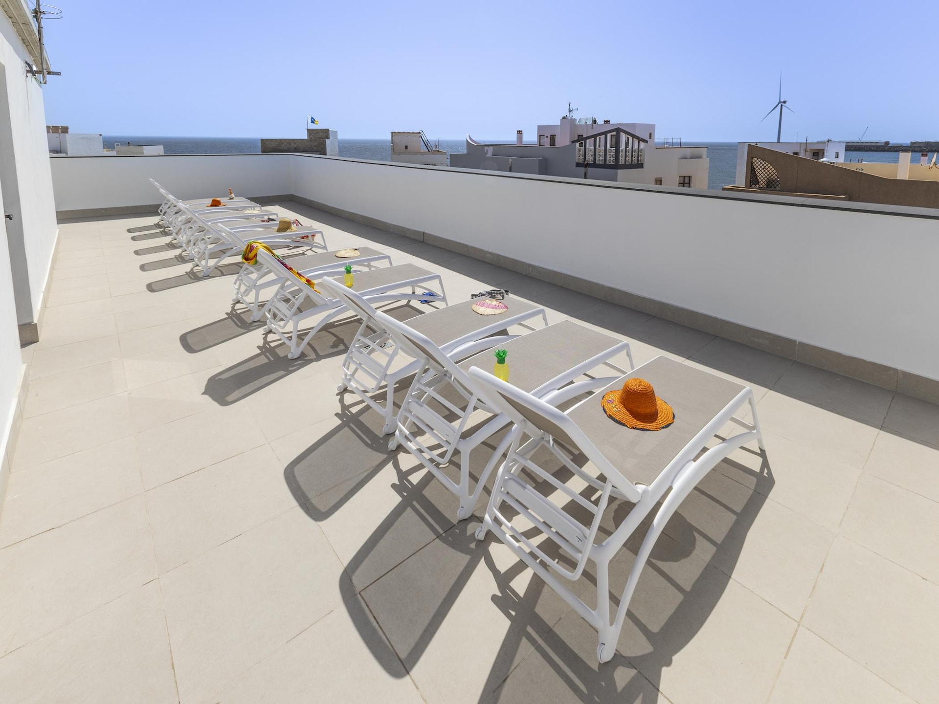 Licht appartement in Arinaga met dakterras, 600m van zee - foto 22