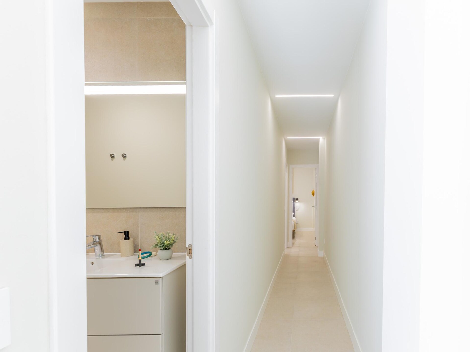 Licht appartement in Arinaga met dakterras, 600m van zee - foto 17