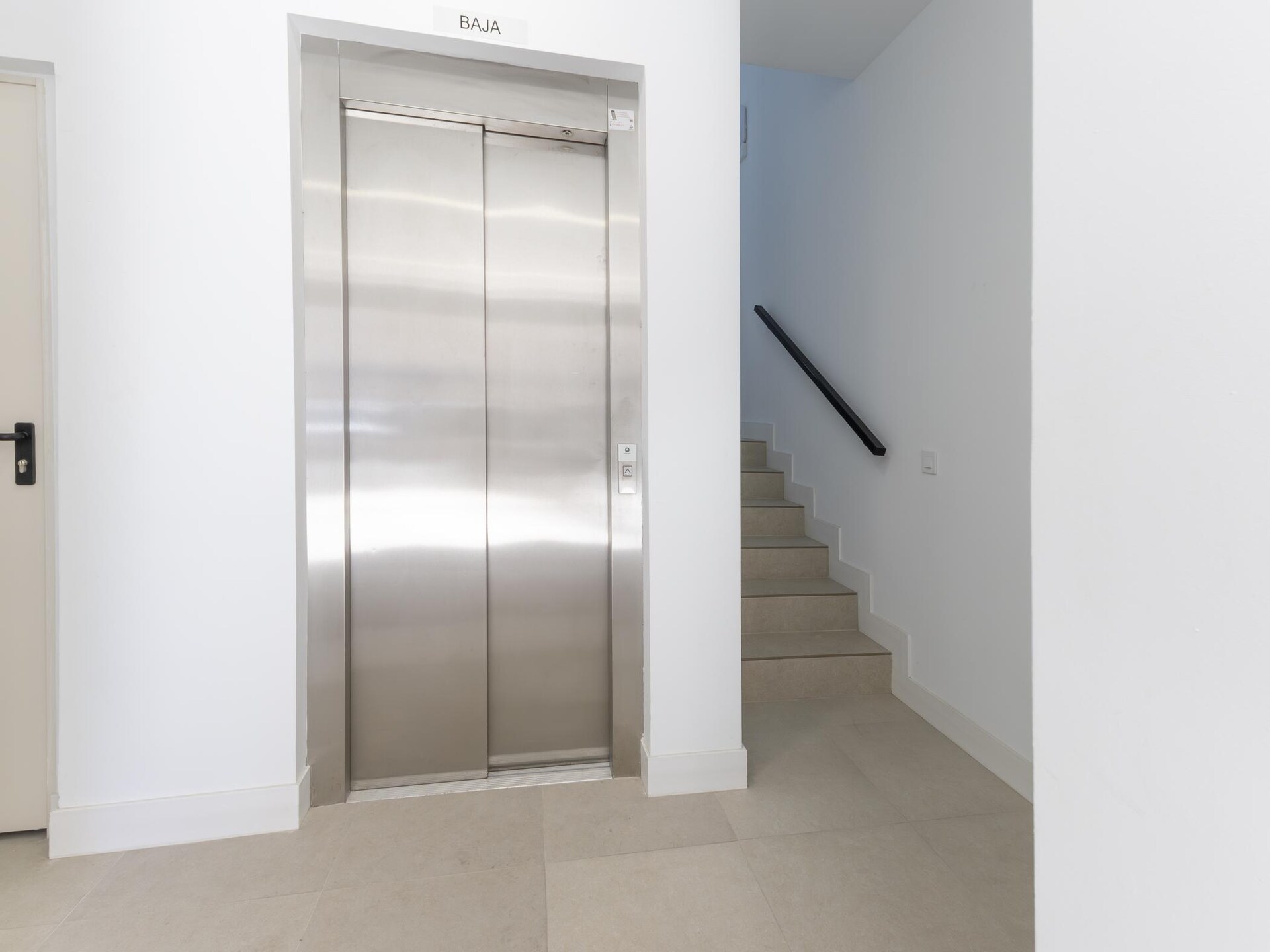 Comfortabel appartement in Arinaga, 600m van strand met dakterras - foto 17