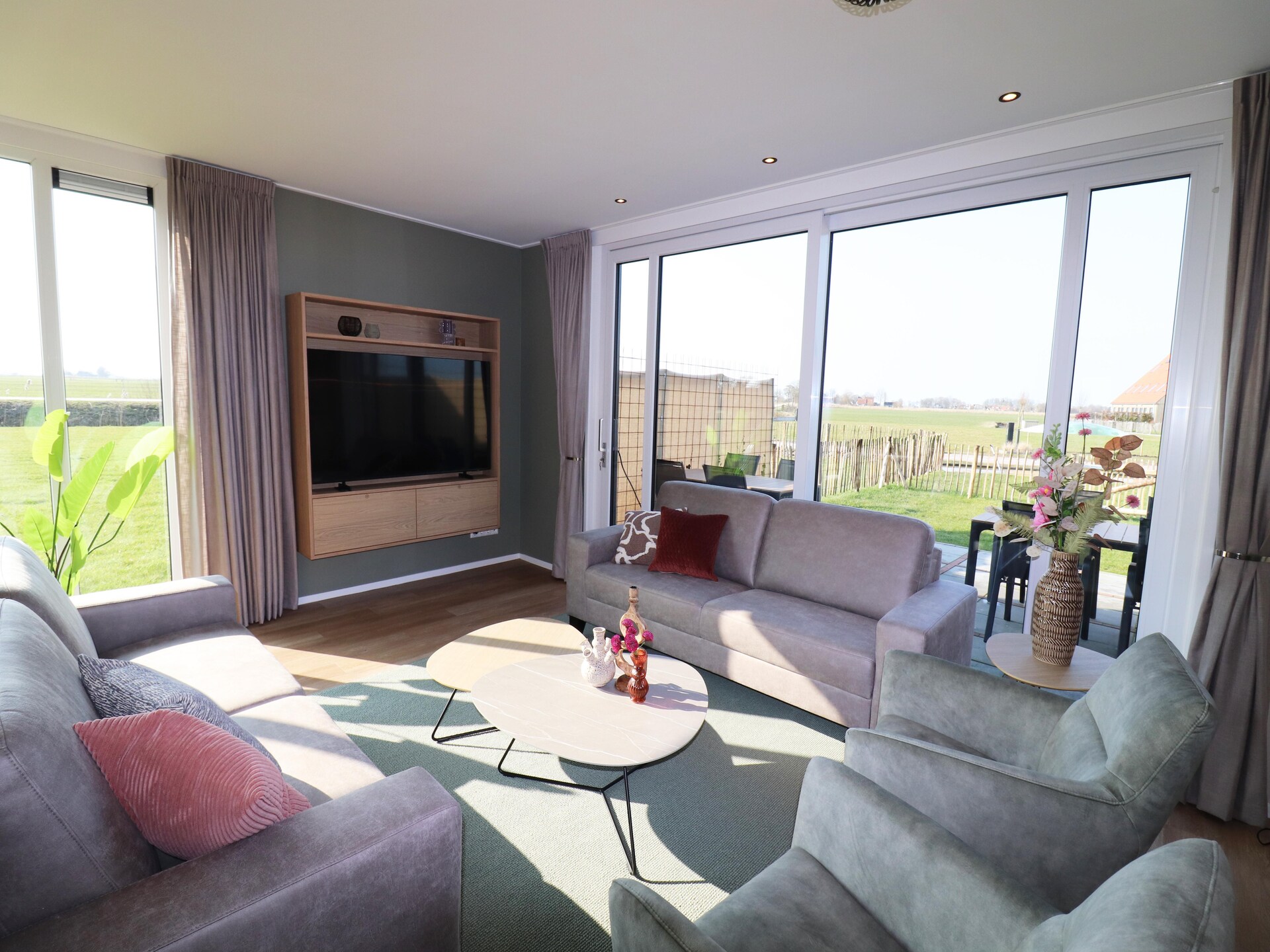Moderne villa op het Friese platteland met golfbaan en laadpalen - foto 12