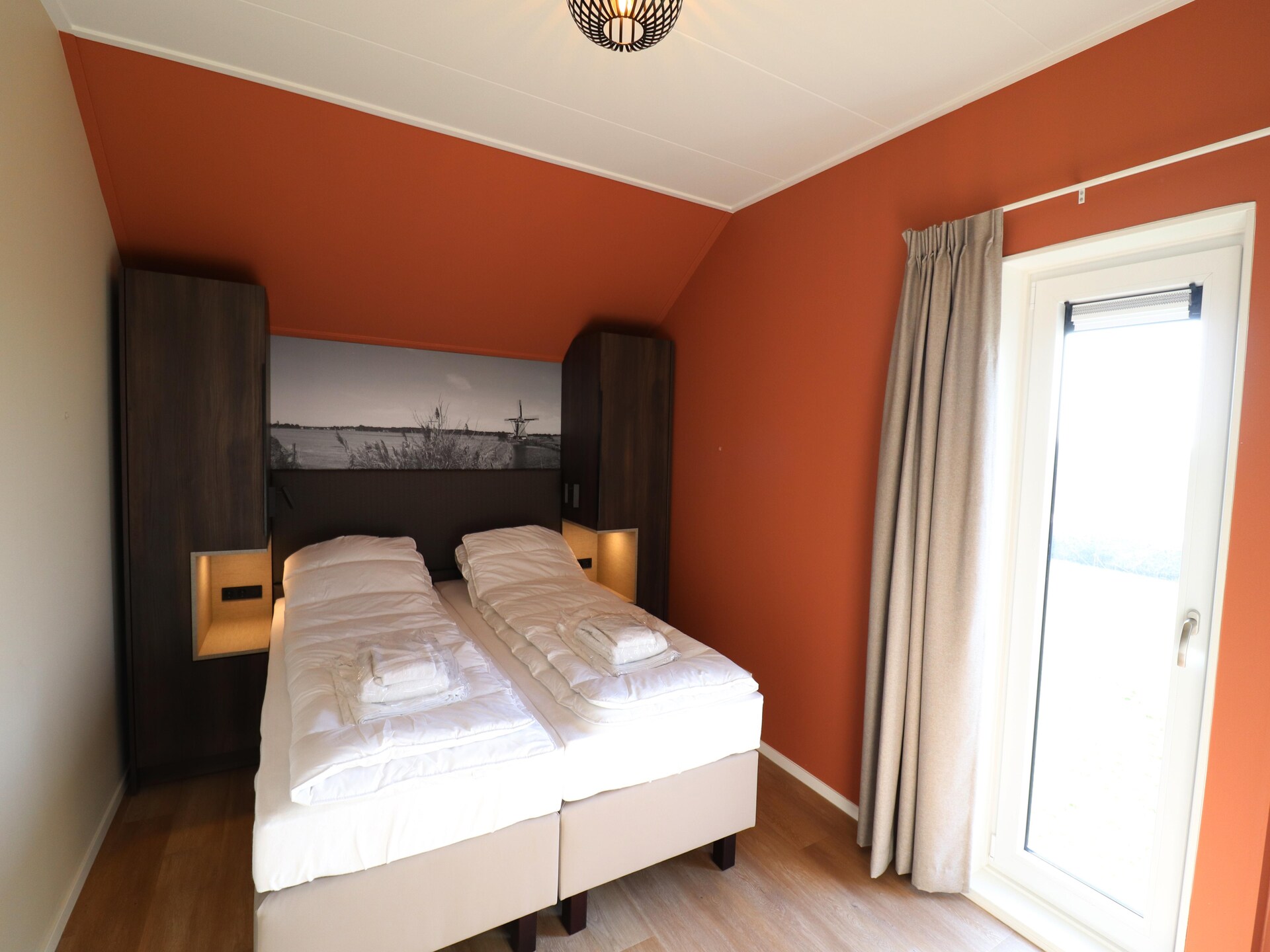 Moderne villa op het Friese platteland met golfbaan en laadpalen - foto 21