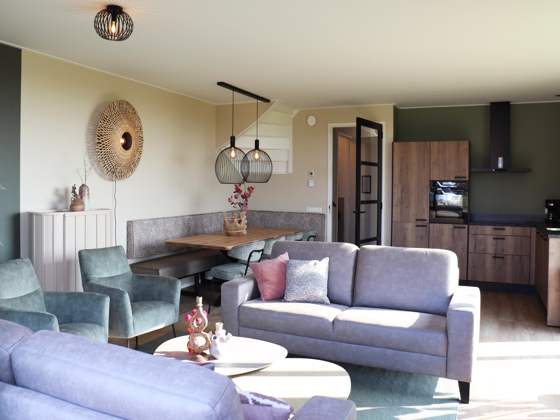 Moderne villa op het Friese platteland met golfbaan en laadpalen - foto 2