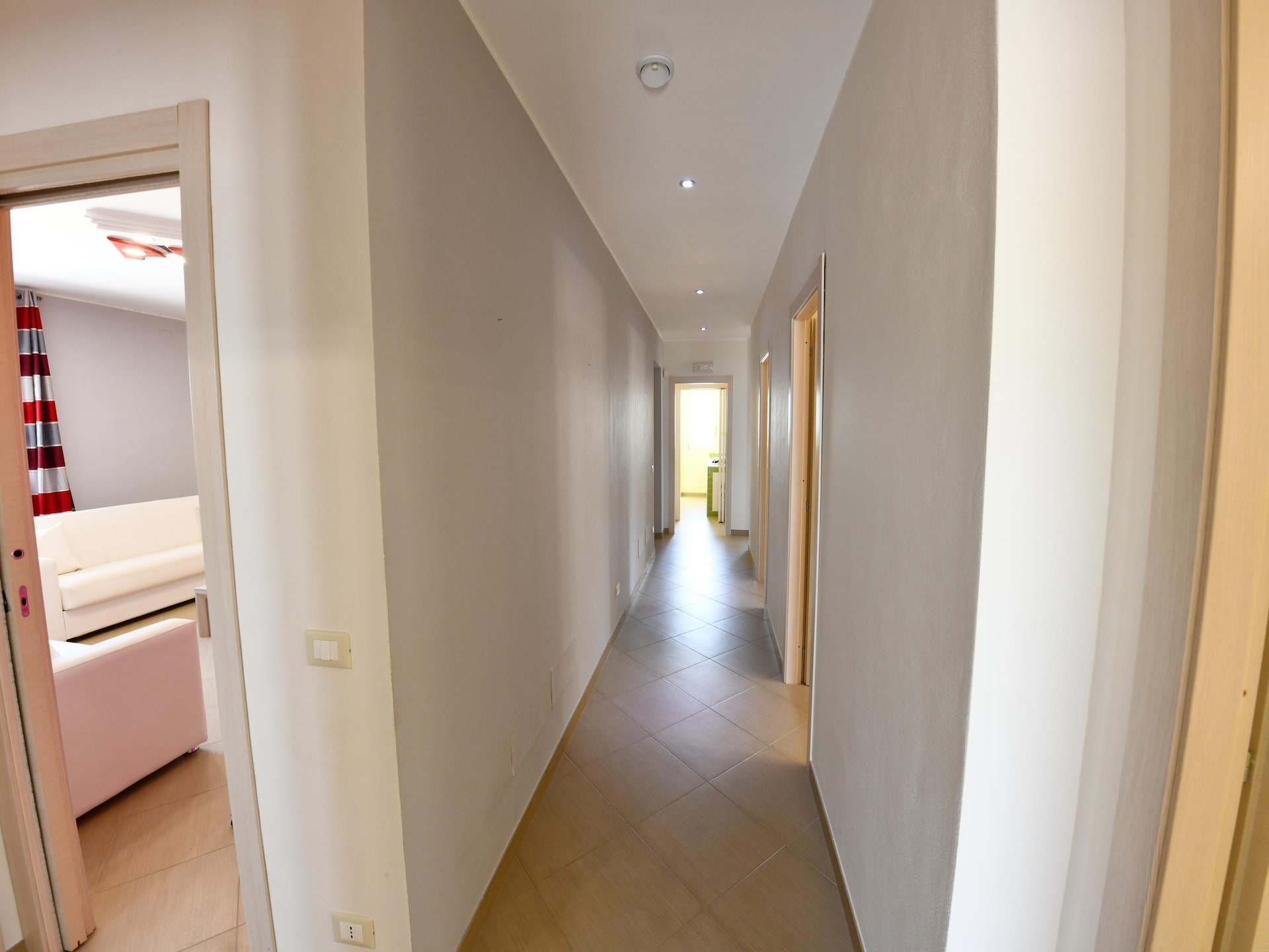 Privézwembad en weids uitzicht in vakantiehuis in Floridia - foto 35