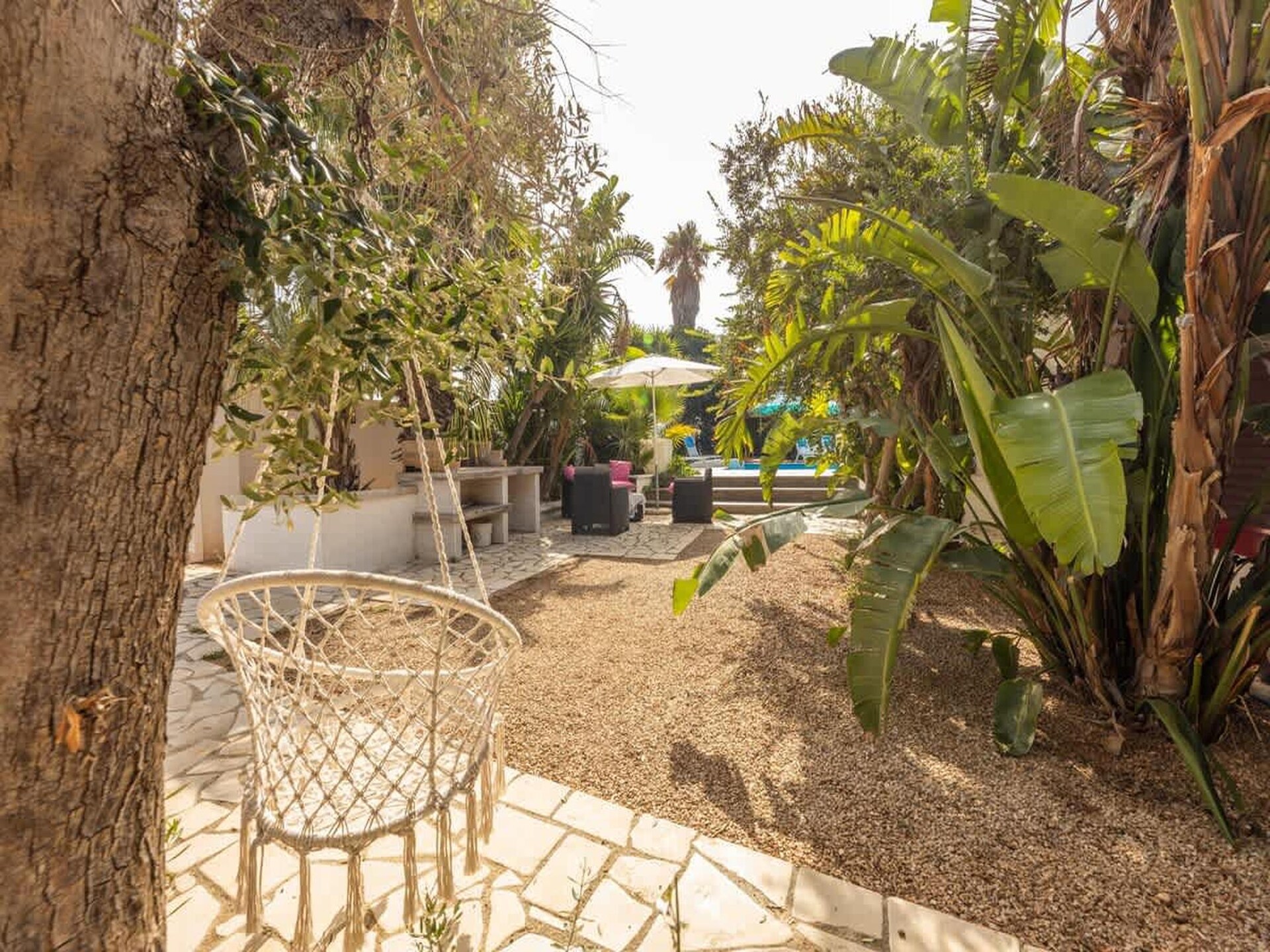 Luxe villa met zwembad op 50 meter van het strand in Gallipoli - foto 37