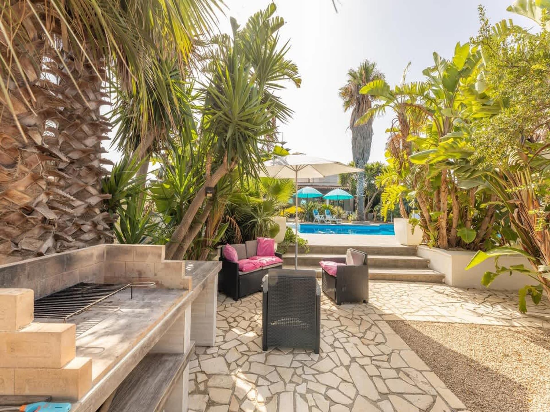 Luxe villa met zwembad op 50 meter van het strand in Gallipoli - foto 32