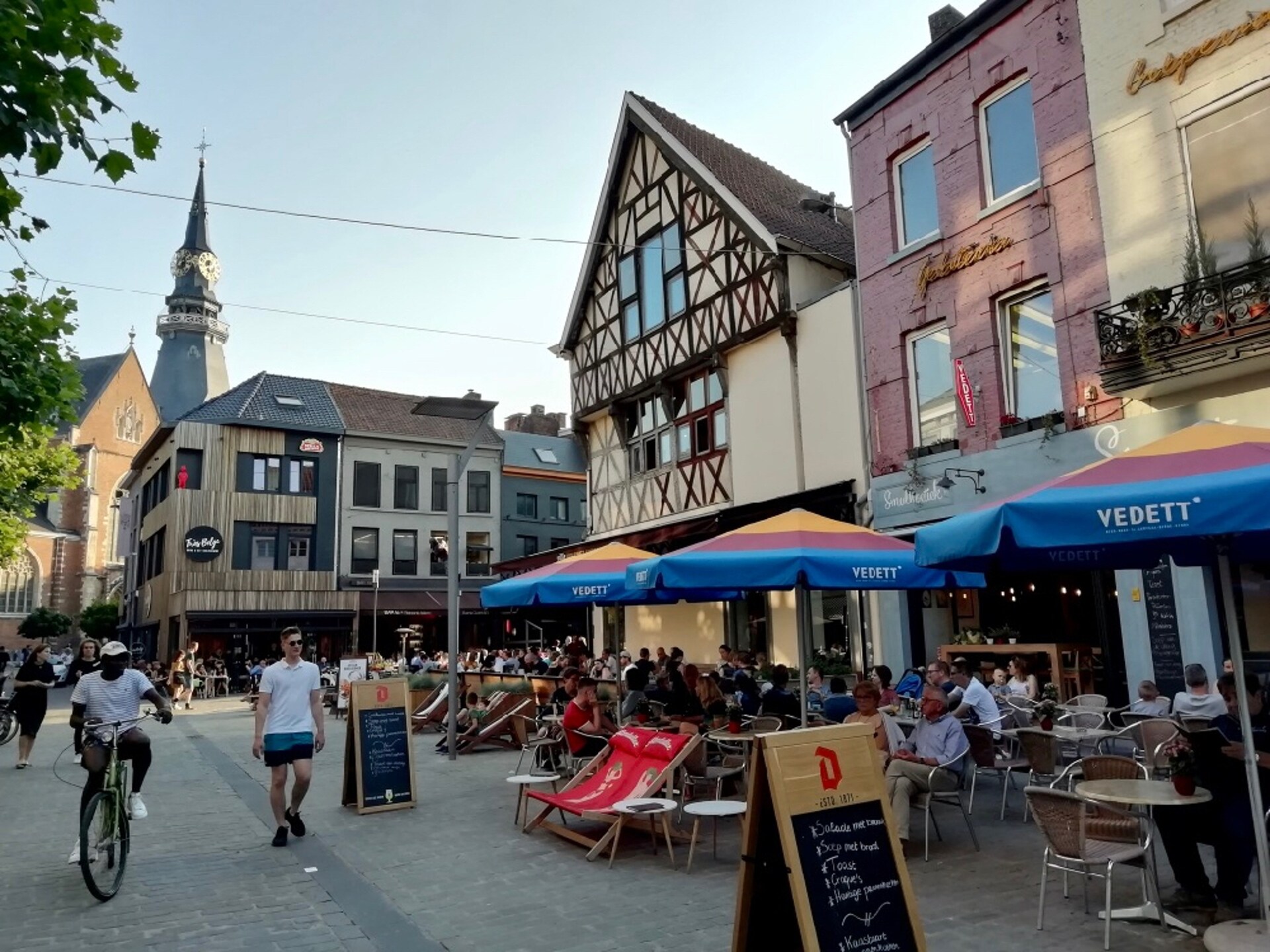 2-persoons appartement met terras in centrum Hasselt - foto 9