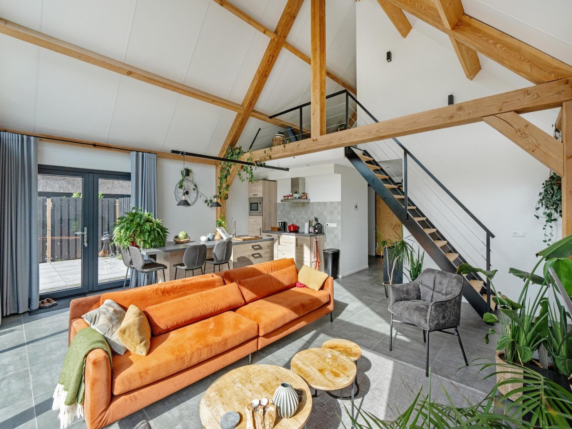 Luxe rietgedekte boerderij aan vijver met airconditioning in Baarle-Nassau - foto 8