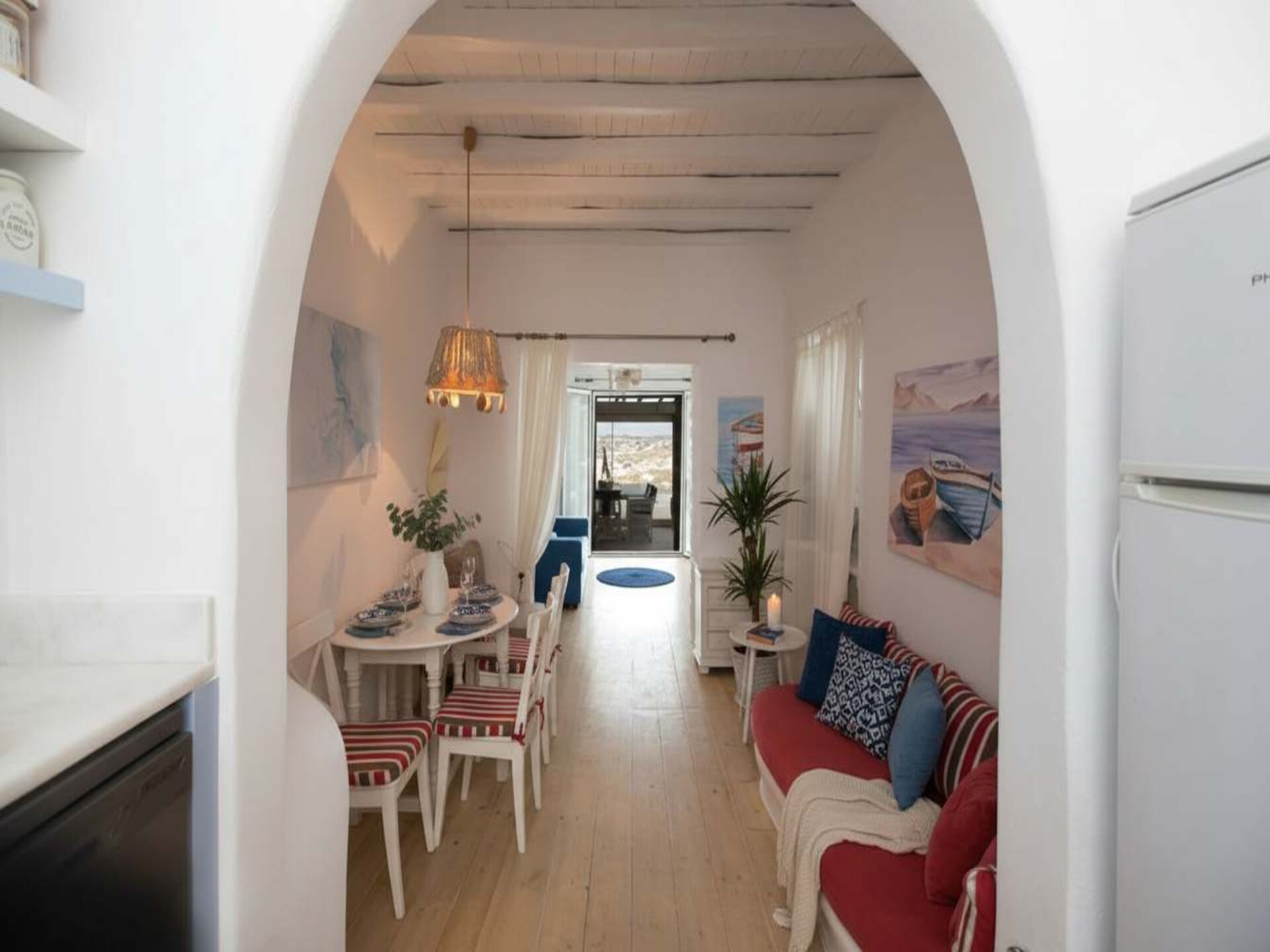 Stijlvol appartement bij Ornos met zwembad en uitzicht op zee - foto 17