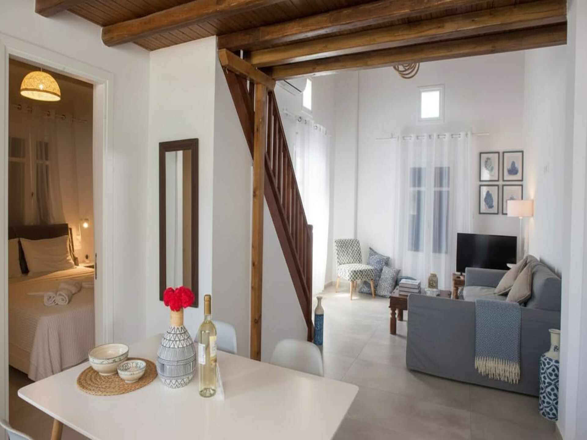 Elegant appartement in Ornos met gedeeld zwembad en zeezicht - foto 8