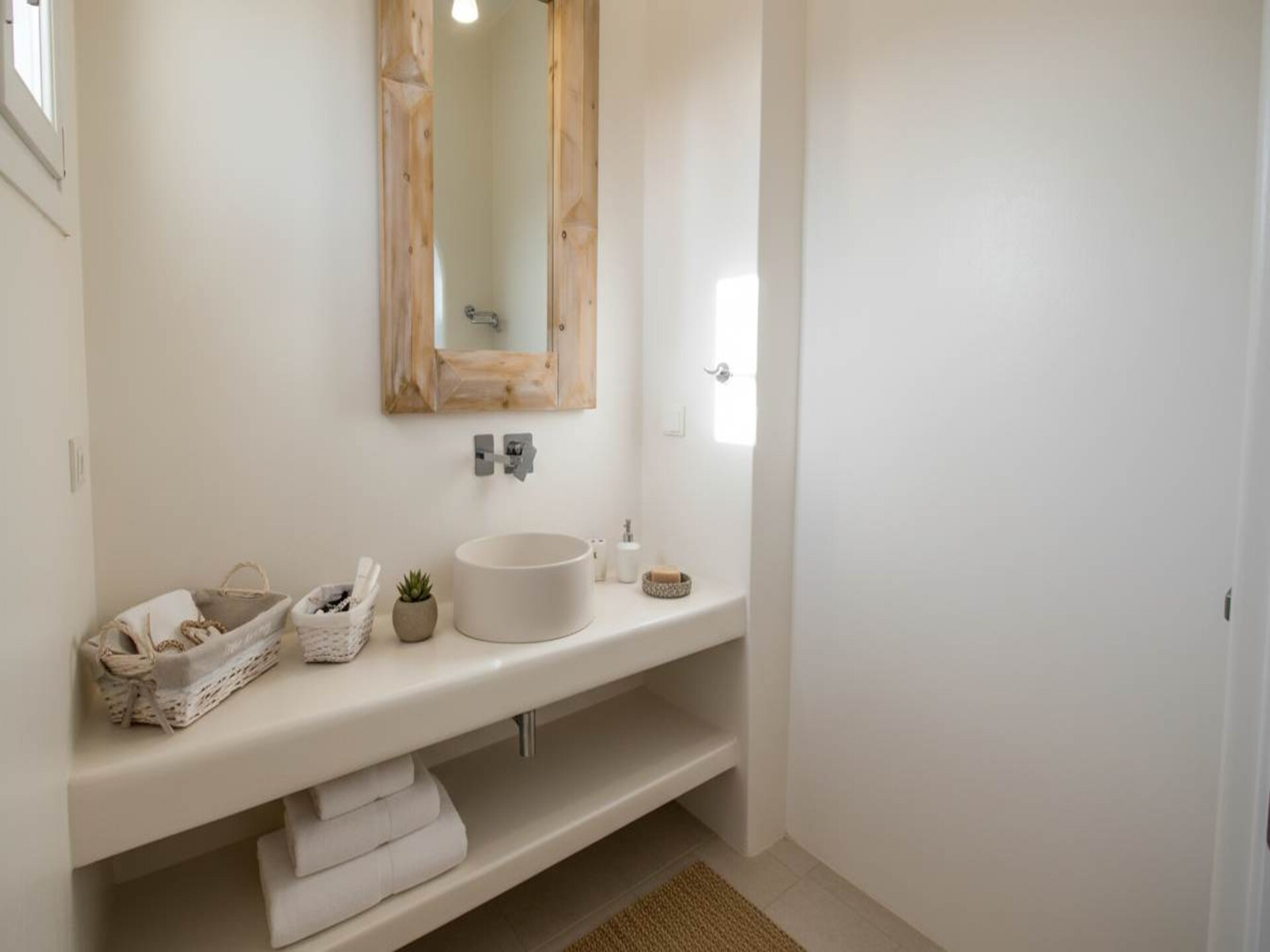 Moderne villa op Mykonos met privézwembad voor 8 gasten - foto 27