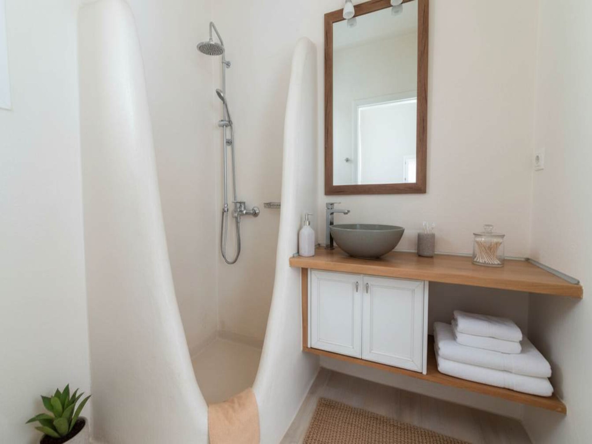 Moderne villa op Mykonos met privézwembad voor 8 gasten - foto 28
