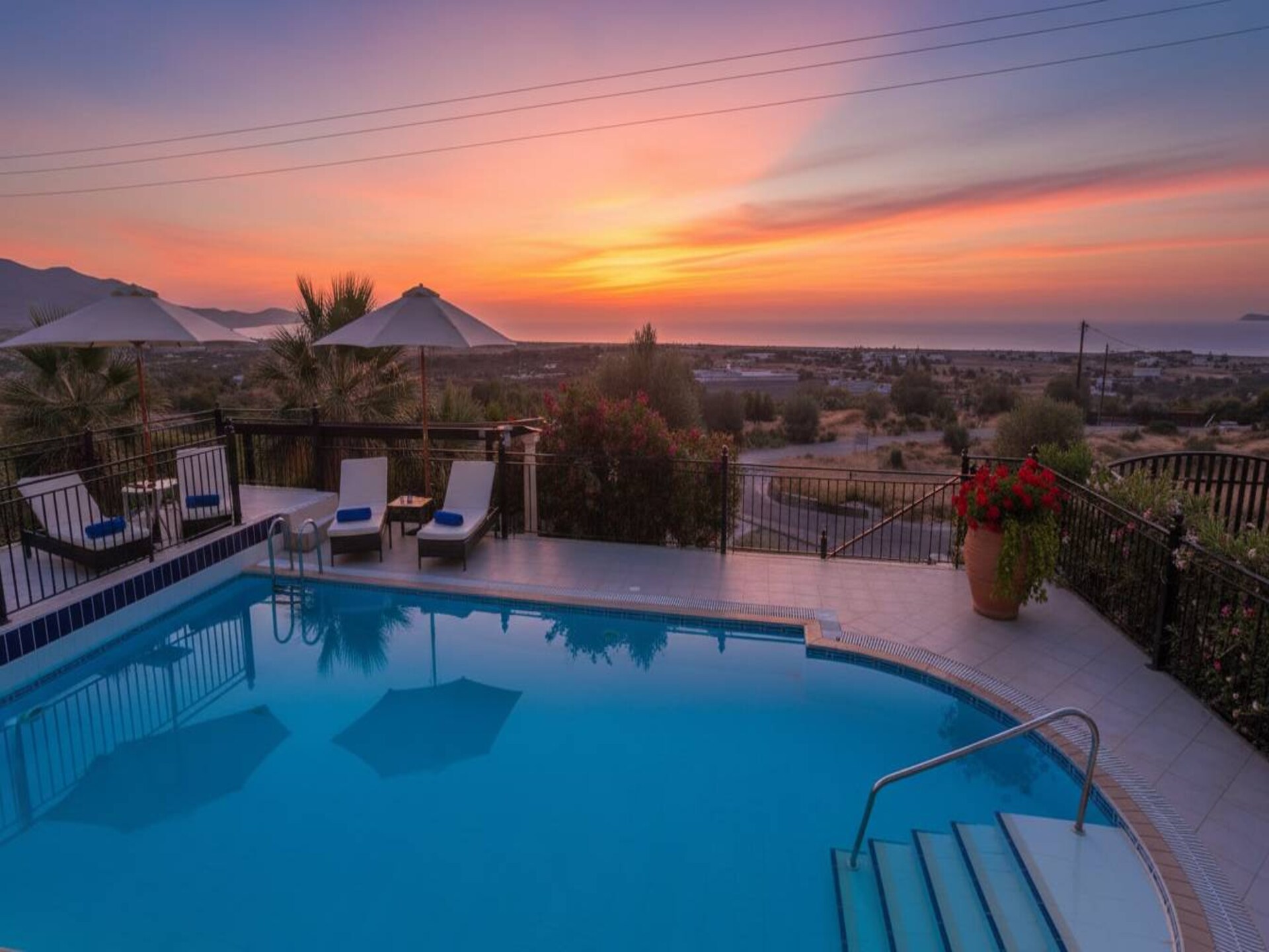 Exclusieve villa in Kalathos met privézwembad en panoramisch zeezicht - foto 9