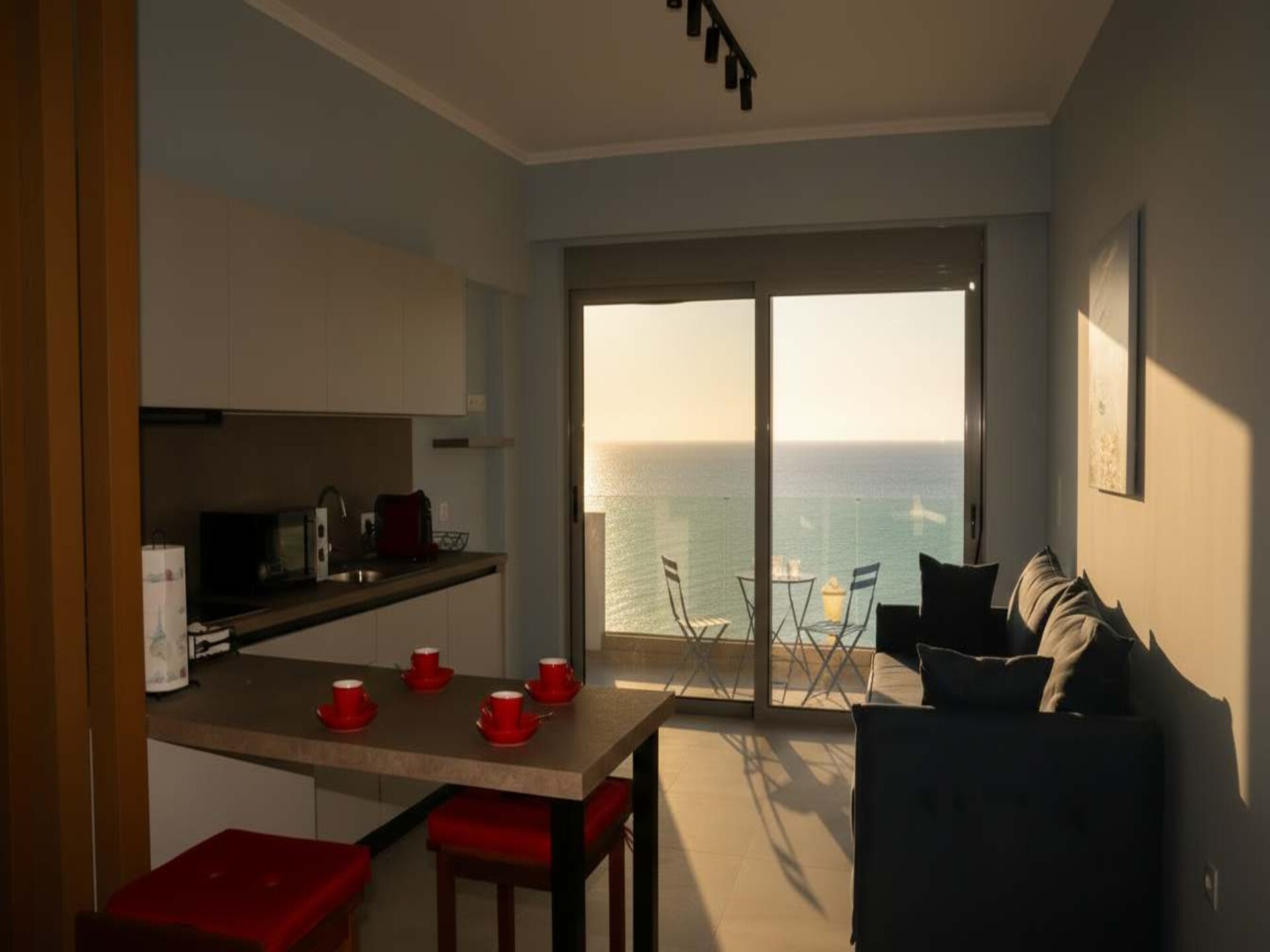 Elegante studio direct aan zee in Charaki met panoramisch uitzicht - foto 7