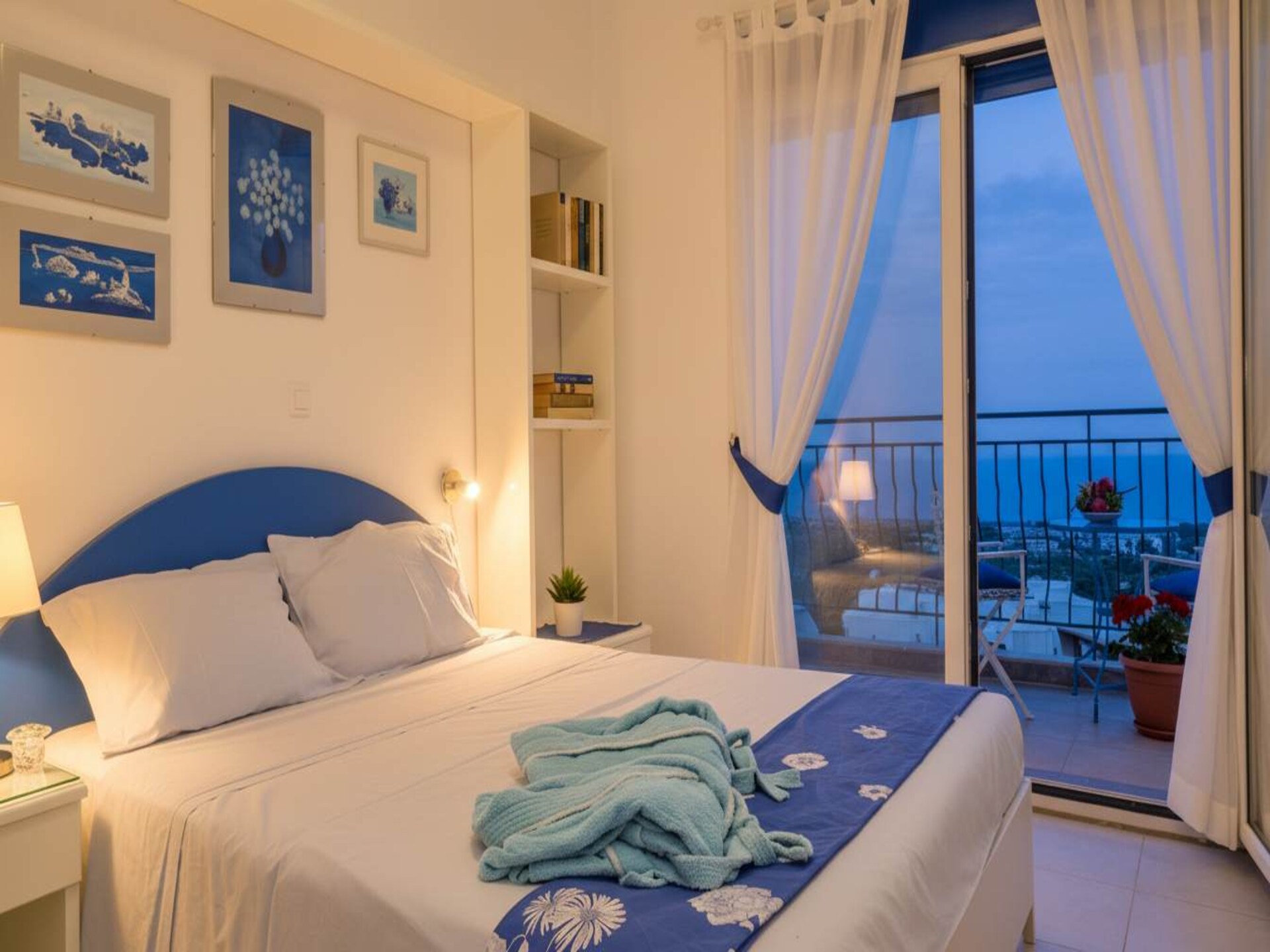 Luxe villa met privézwembad en panoramisch uitzicht op zee en bergen in Kalathos - foto 4