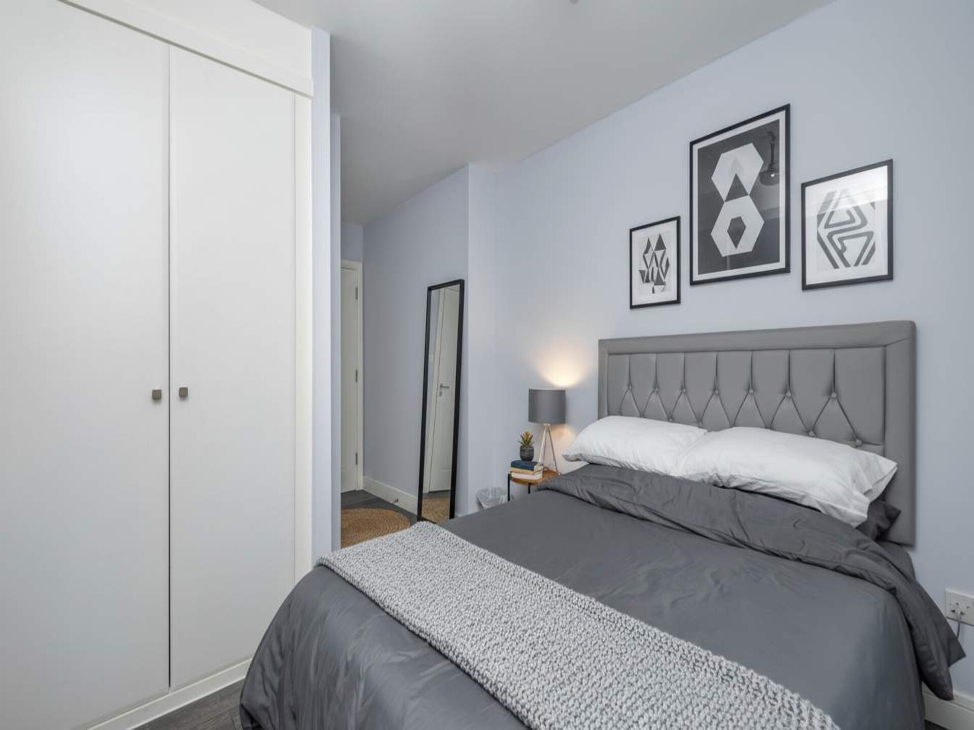 Stijlvol nieuw appartement met 2 slaapkamers nabij Elizabeth Line - foto 10