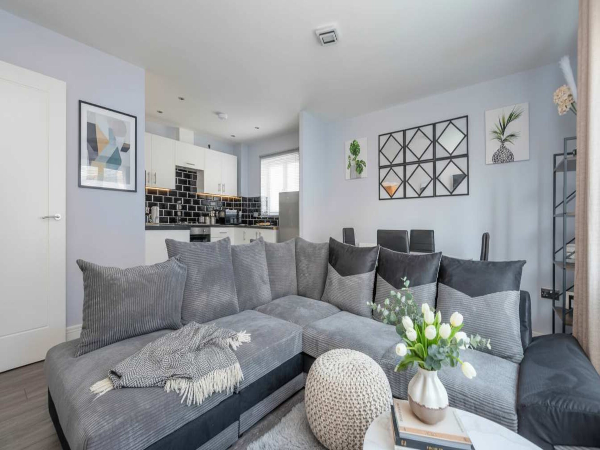 Stijlvol nieuw appartement met 2 slaapkamers nabij Elizabeth Line - foto 7