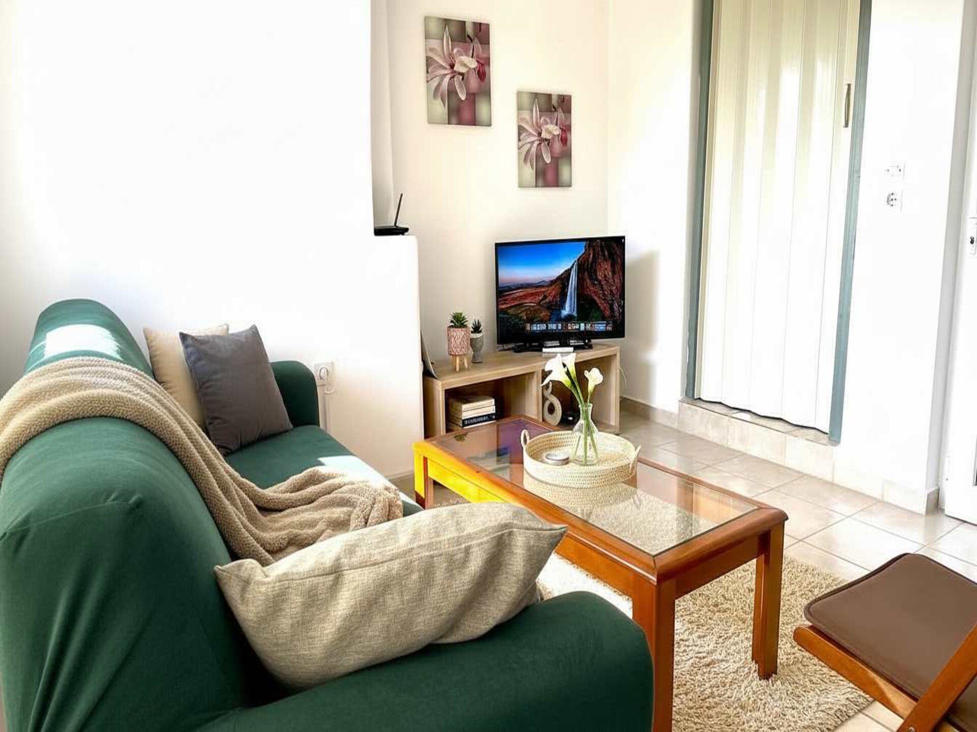 Chic White Marsis – Stijlvol appartement met balkon op Paros - foto 7