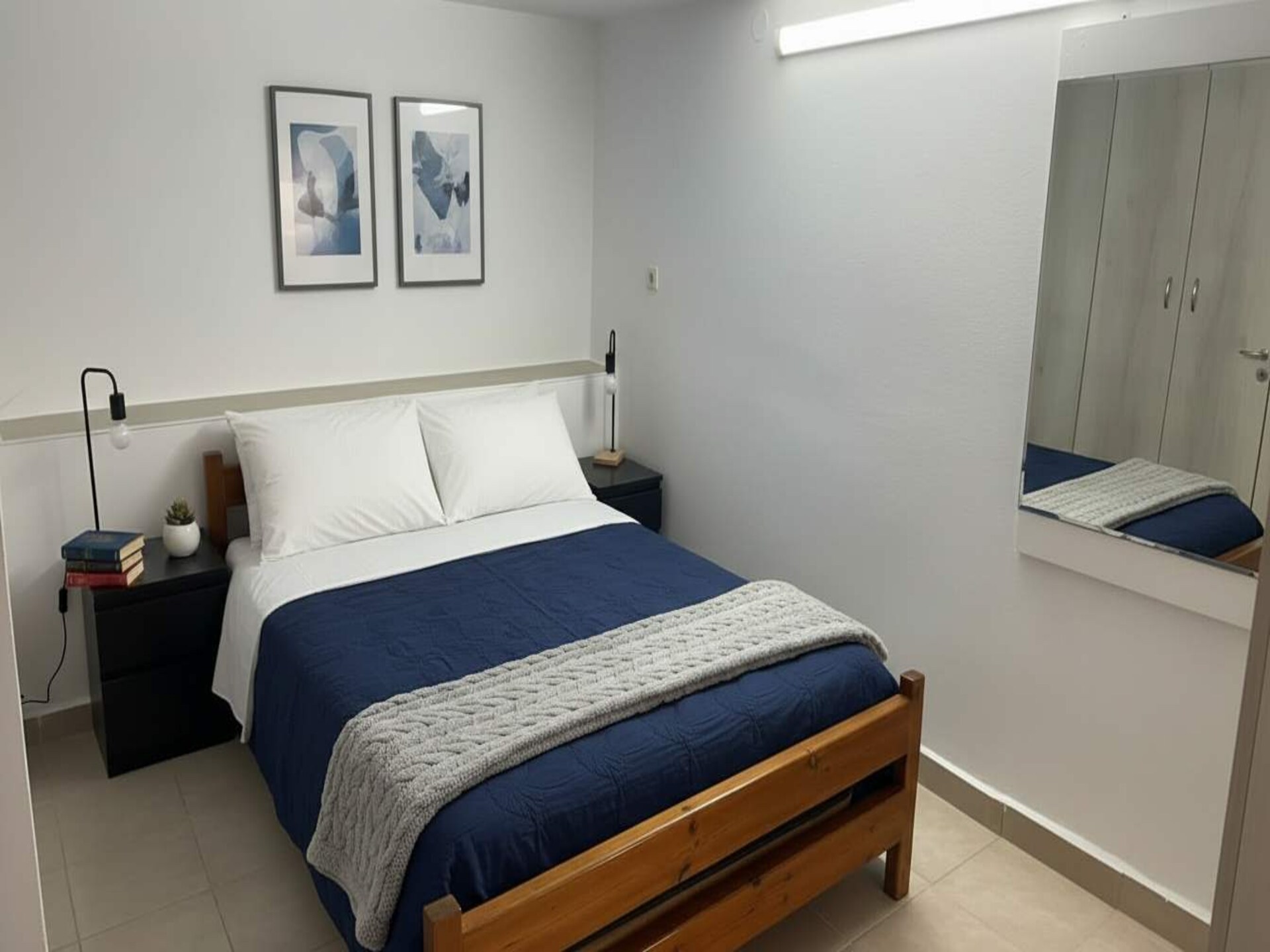 Chic White Marsis – Stijlvol appartement met balkon op Paros - foto 12