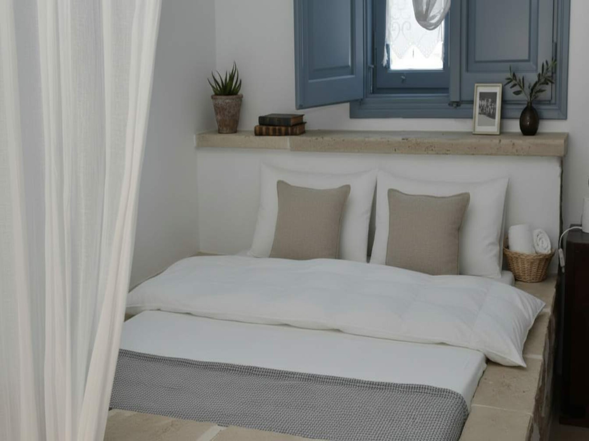 Studio aan zee in Grikos, Patmos – privéterras op steenworp van het strand - foto 2