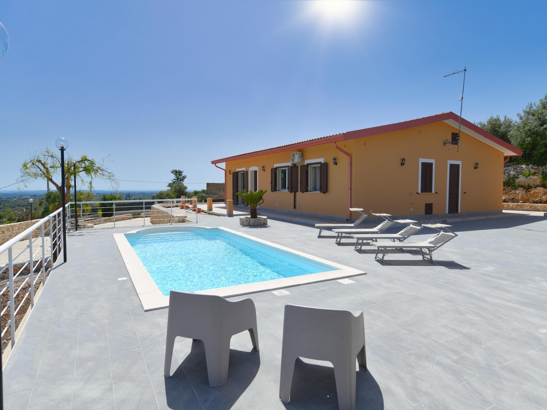 6-persoons vakantiehuis met privézwembad in Floridia - foto 1