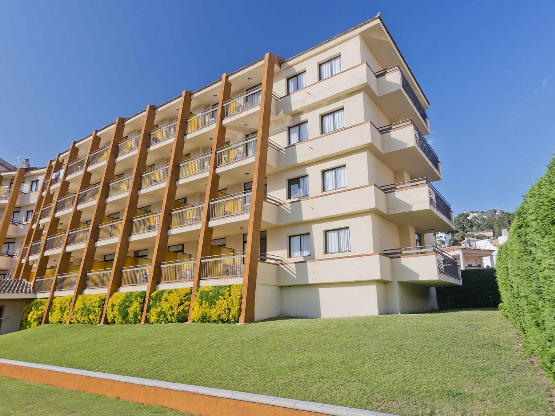 Licht appartement in Tossa de Mar met zwembad en tuin - foto 16