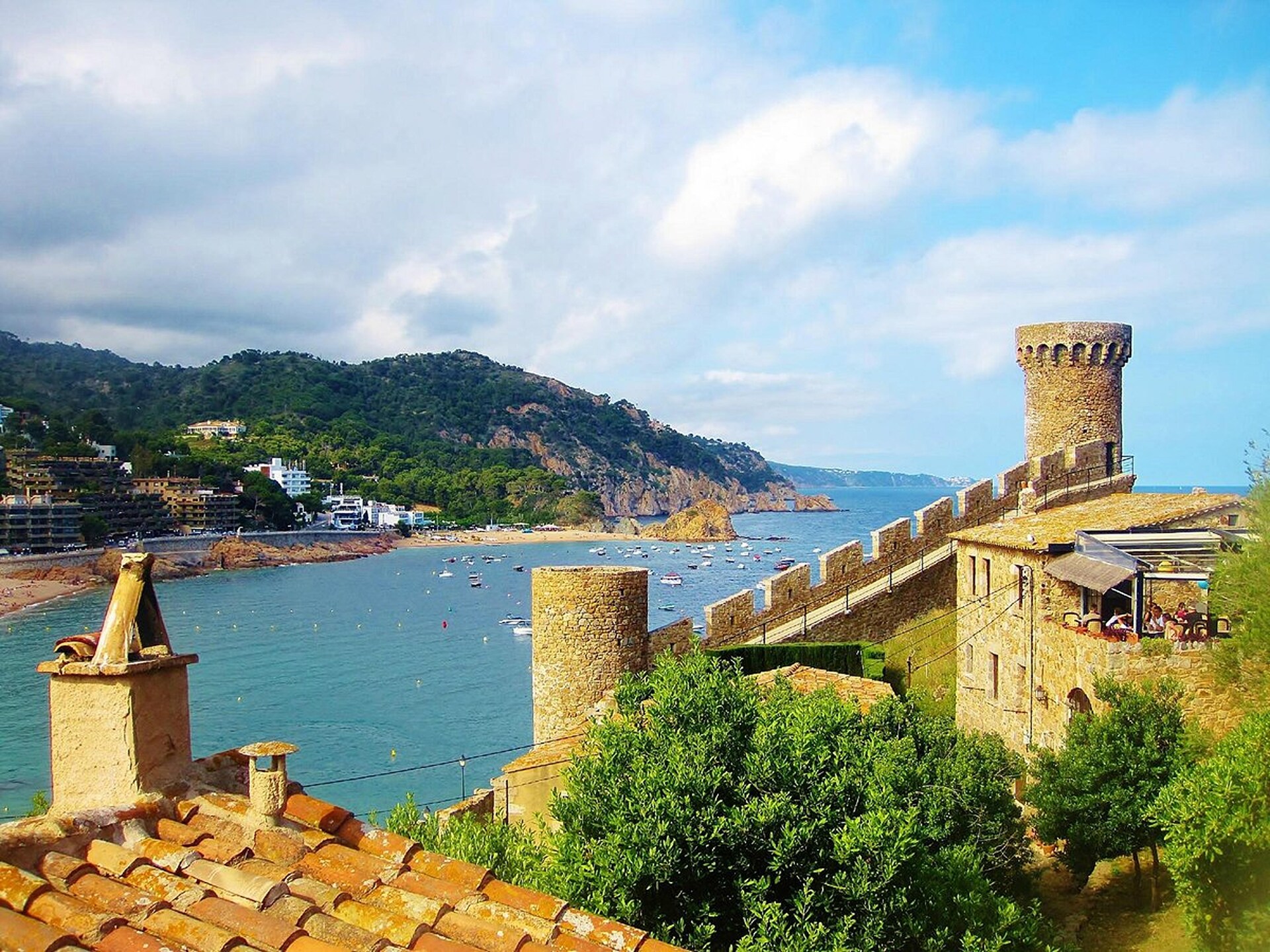 Licht appartement in Tossa de Mar met zwembad en tuin - foto 34