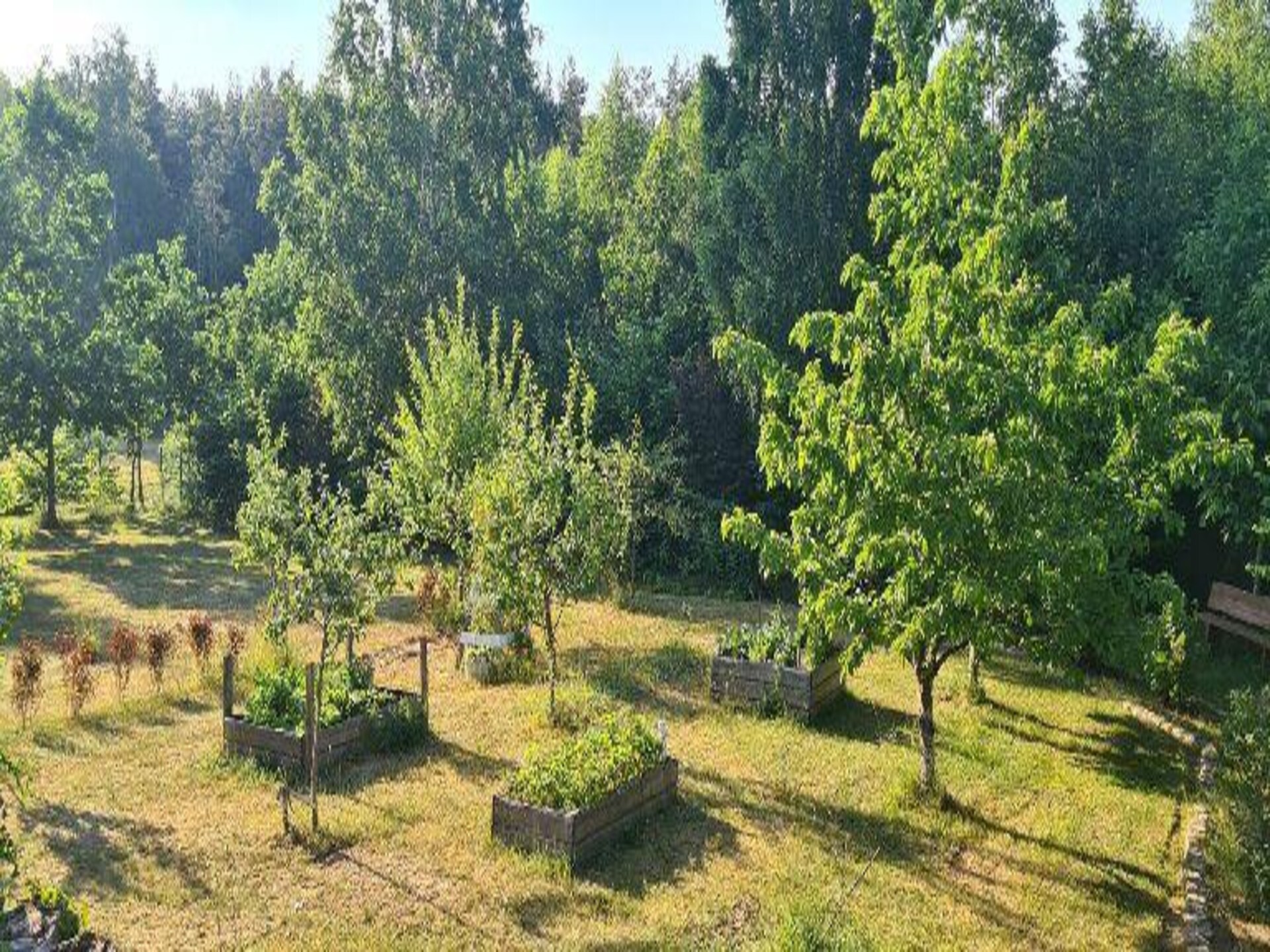 Ruim vakantiehuis met verwarmd zwembad bij de Kasjoebische meren - foto 27