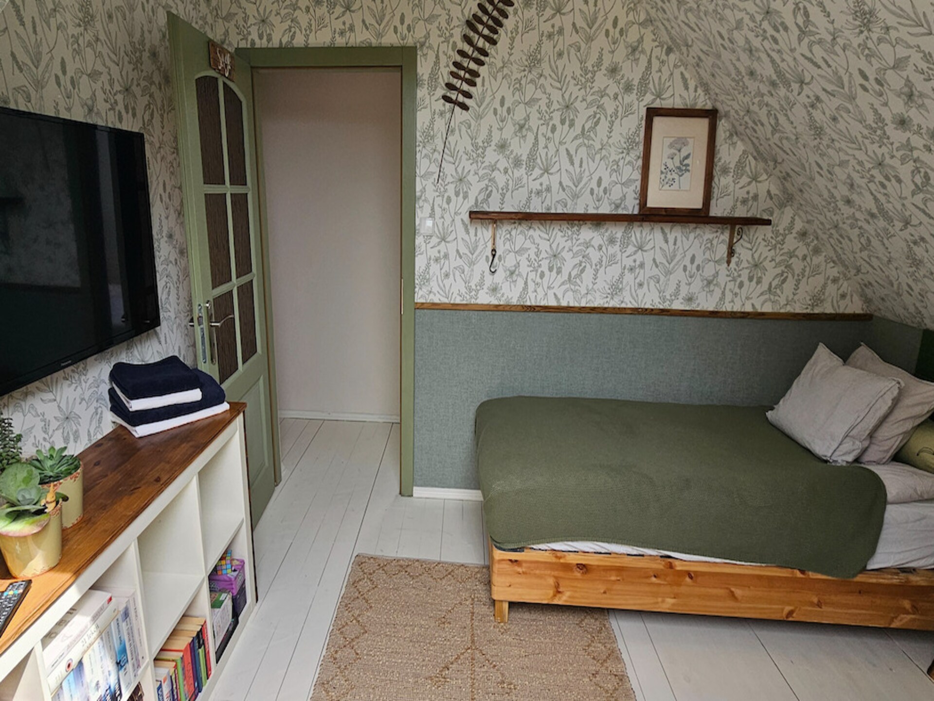 Ruim vakantiehuis met verwarmd zwembad bij de Kasjoebische meren - foto 12