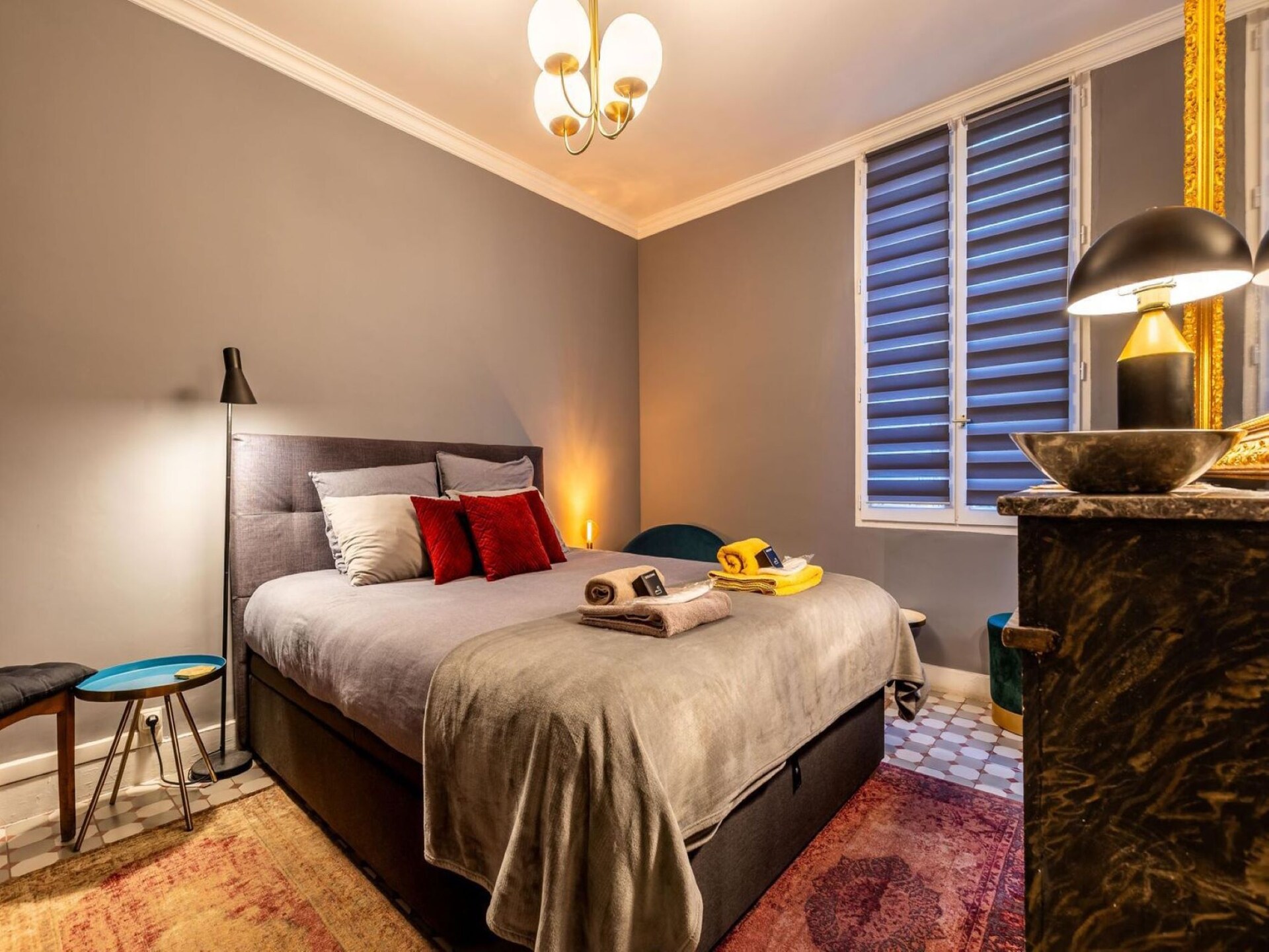 Elegant appartement in historisch Montpellier, 550m van het centrum - foto 7