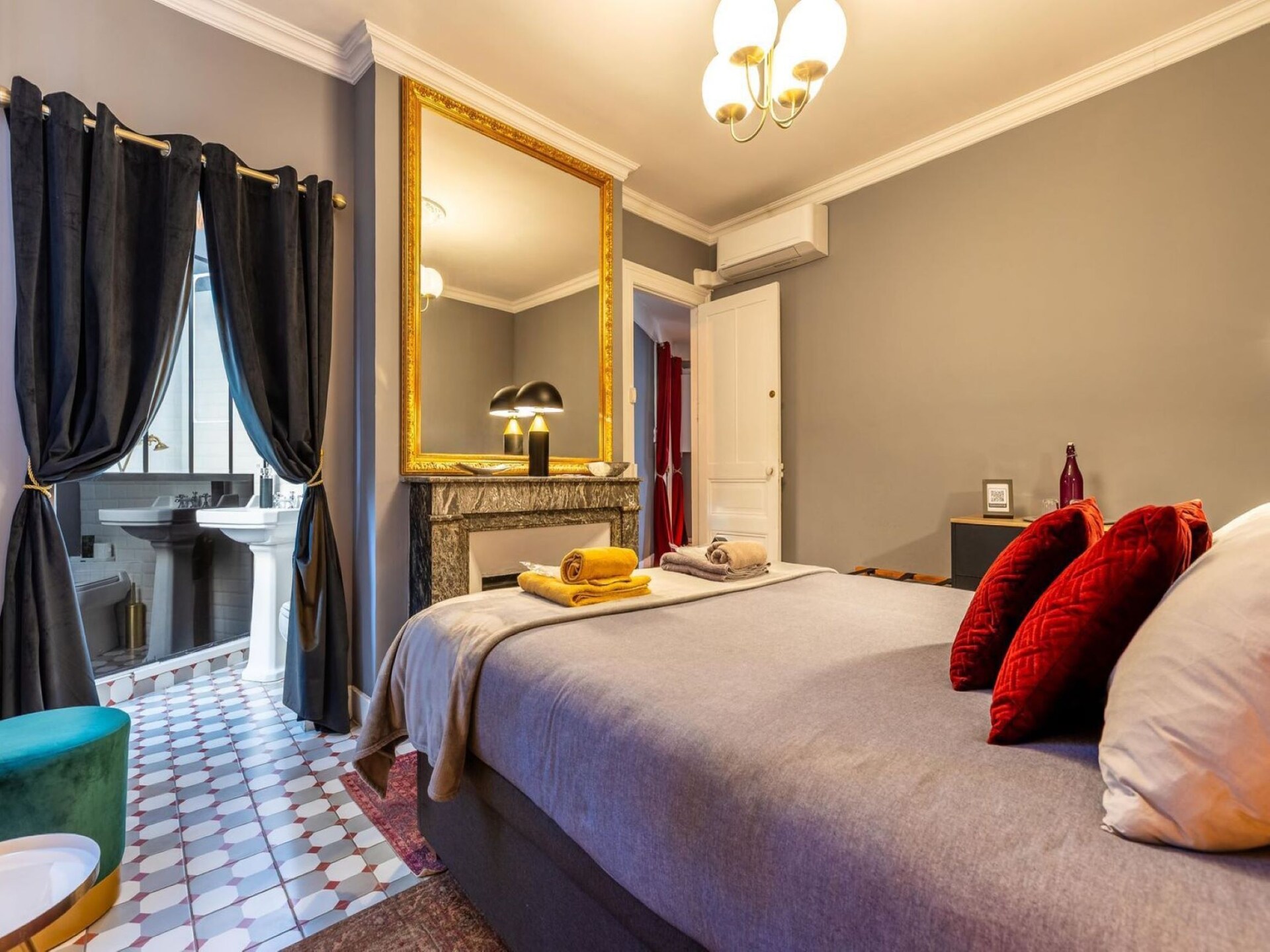 Elegant appartement in historisch Montpellier, 550m van het centrum - foto 9