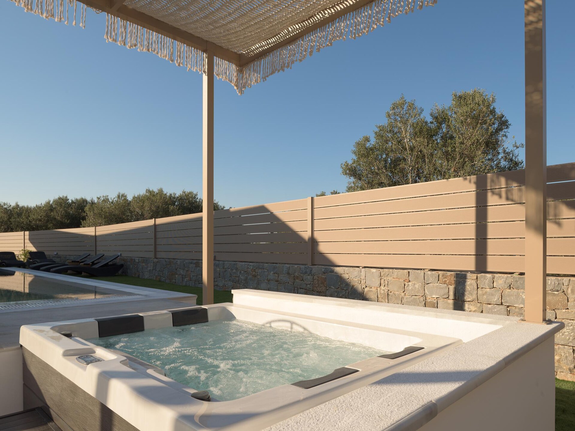 Ruime villa met privézwembad en jacuzzi op 1,8 km van het strand in Gouves - foto 41