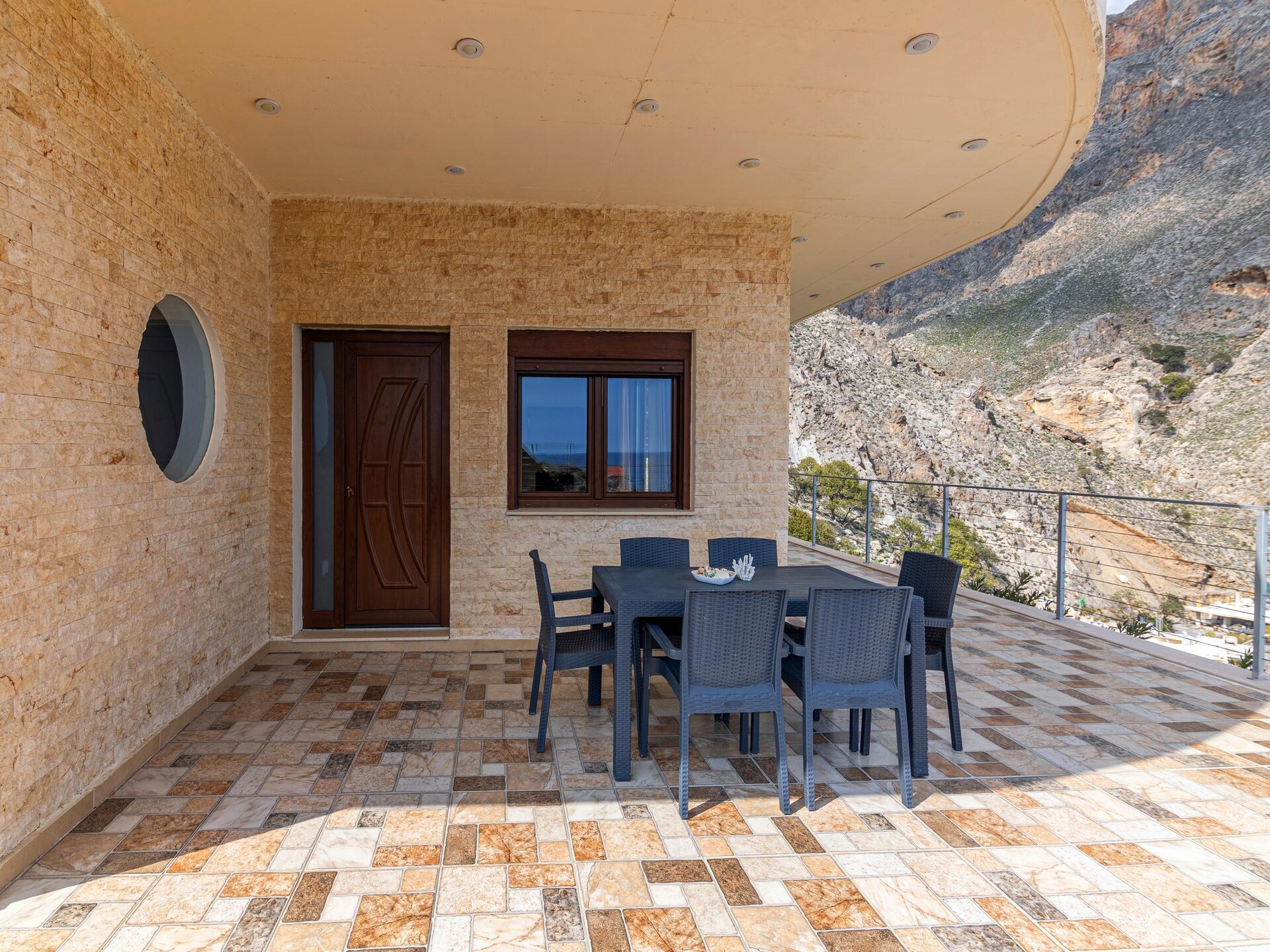 Villa Emmanuela met panoramisch zeezicht en dakterraszwembad in Tris Ekklisies - foto 35