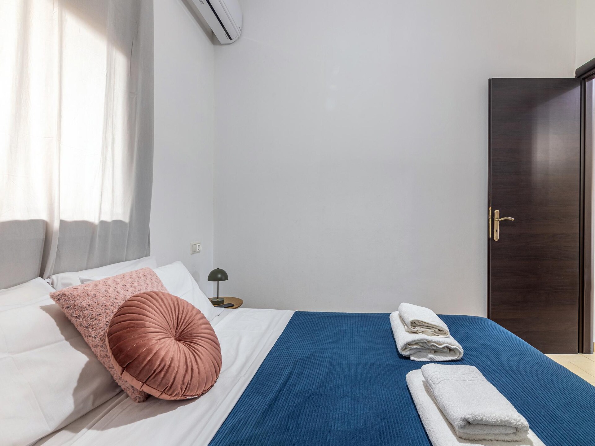 Villa Emmanuela met panoramisch zeezicht en dakterraszwembad in Tris Ekklisies - foto 27