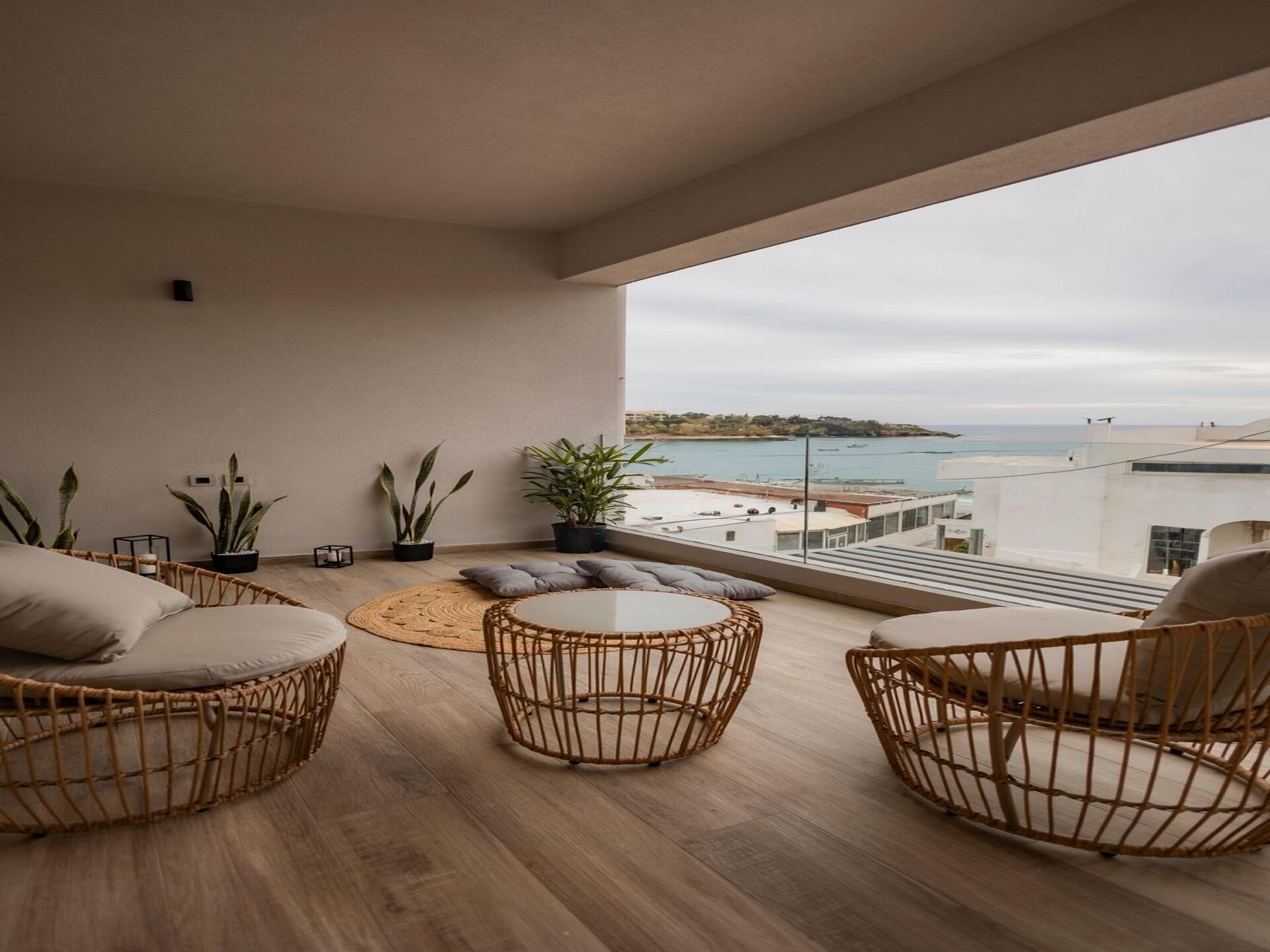Luxe villa met privézwembad en dakterras op 30 meter van zee in Agia Pelagia - foto 26