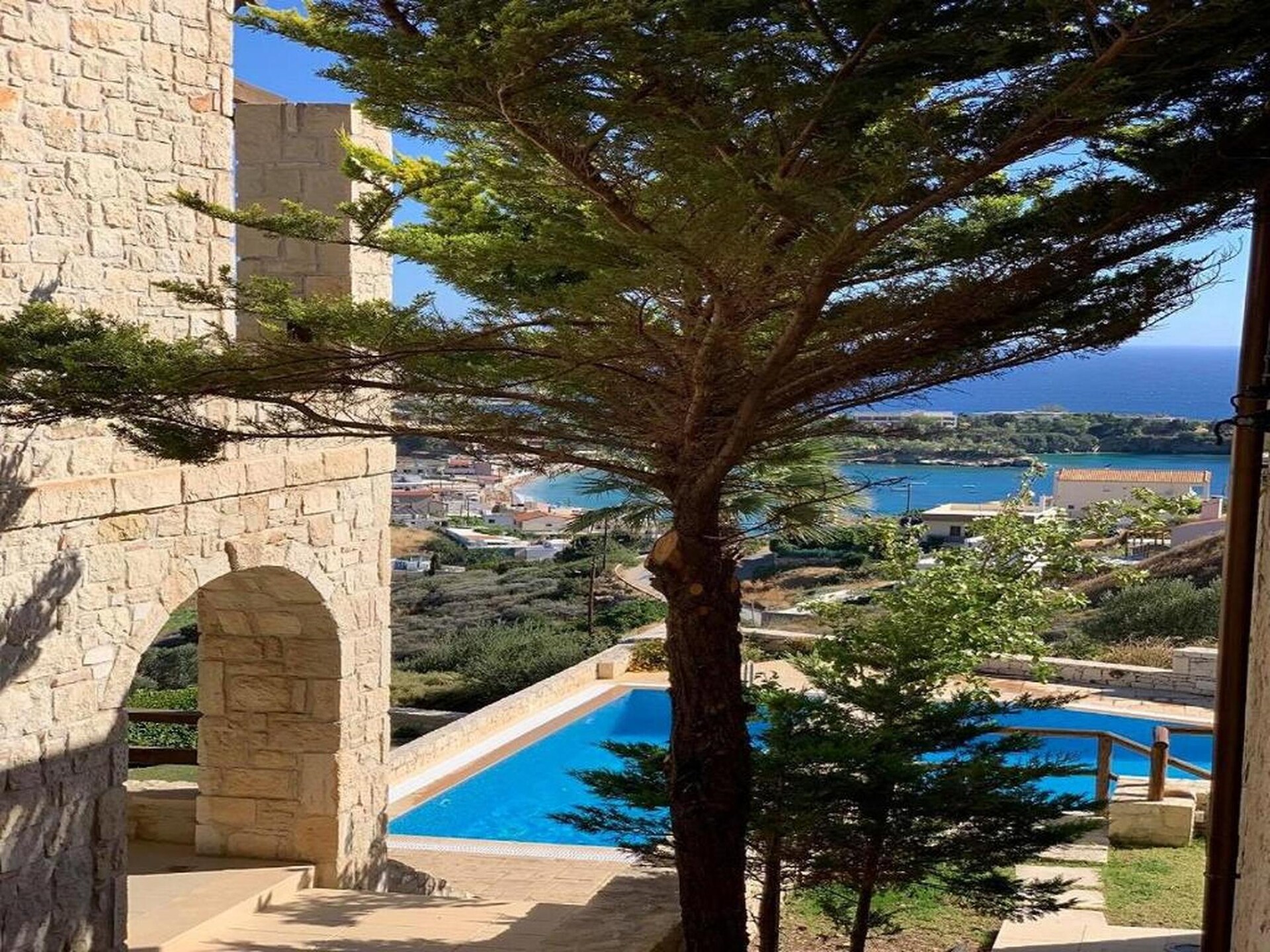 Villa Rafaello: vrijstaand vakantiehuis met gedeeld zwembad en zeezicht in Agia Pelagia - foto 20