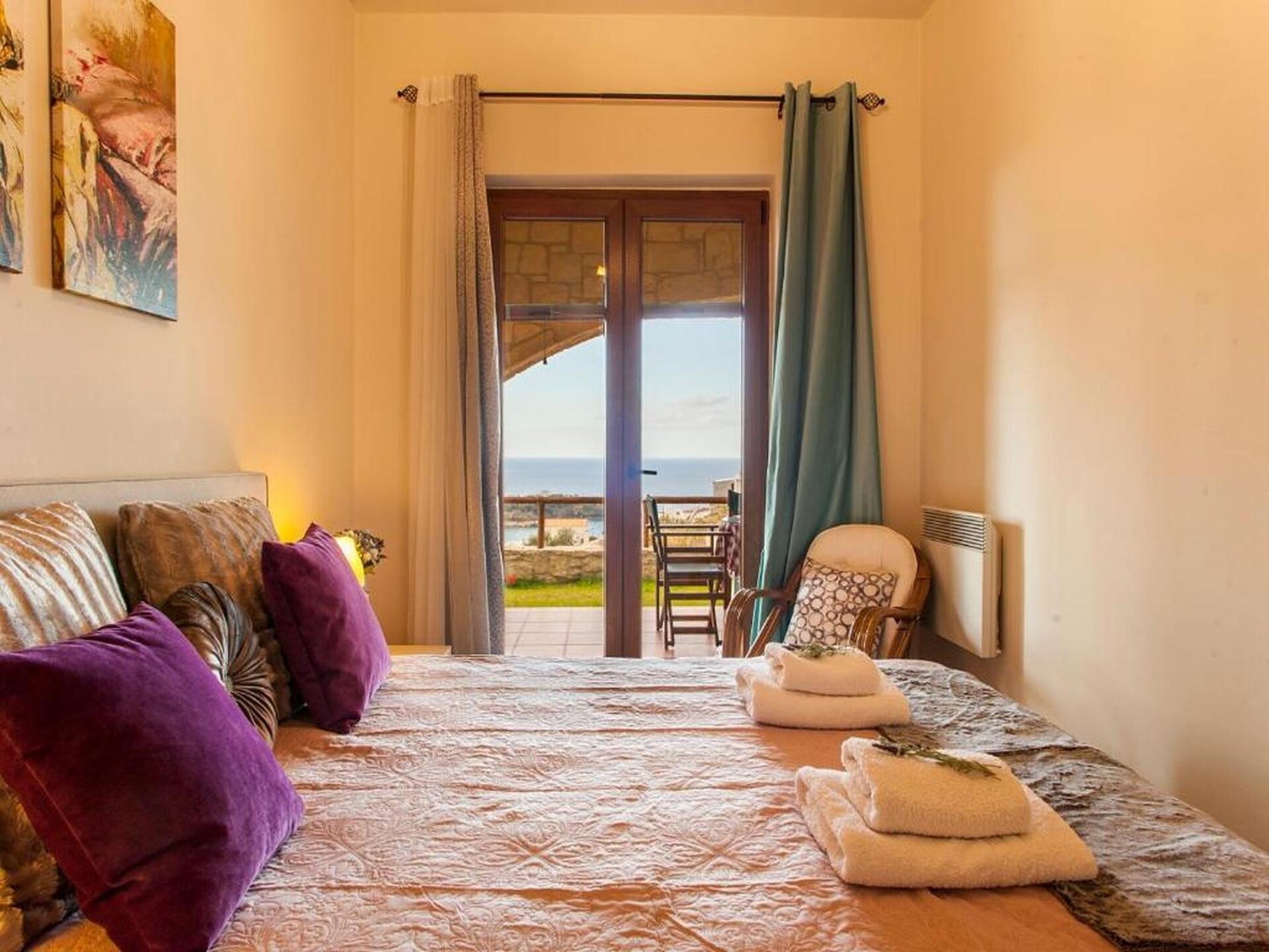 Villa Rafaello: vrijstaand vakantiehuis met gedeeld zwembad en zeezicht in Agia Pelagia - foto 15