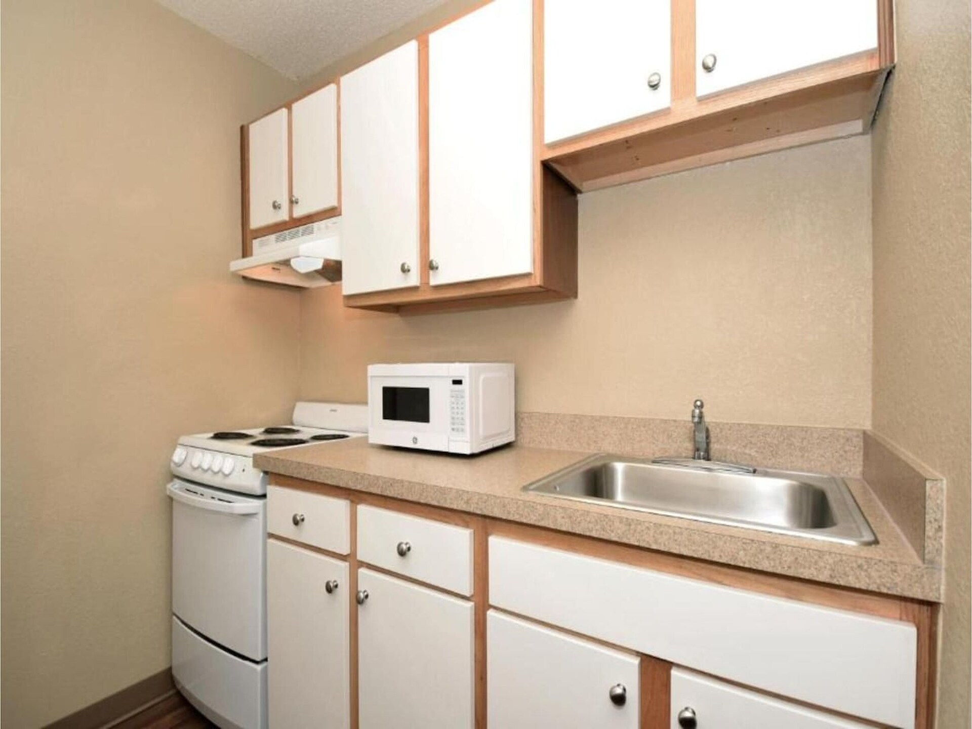 Knus appartement met keuken nabij South Bend, hondvriendelijk - foto 4