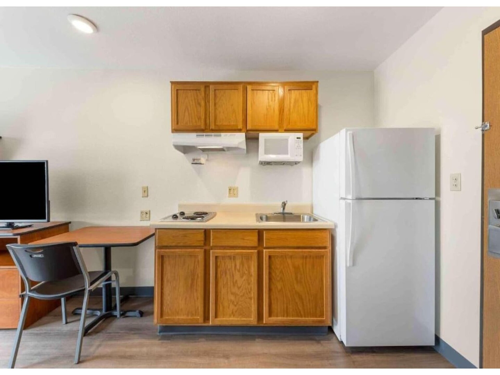 Comfortabel suite-appartement met keuken in Norman, Oklahoma City - foto 13