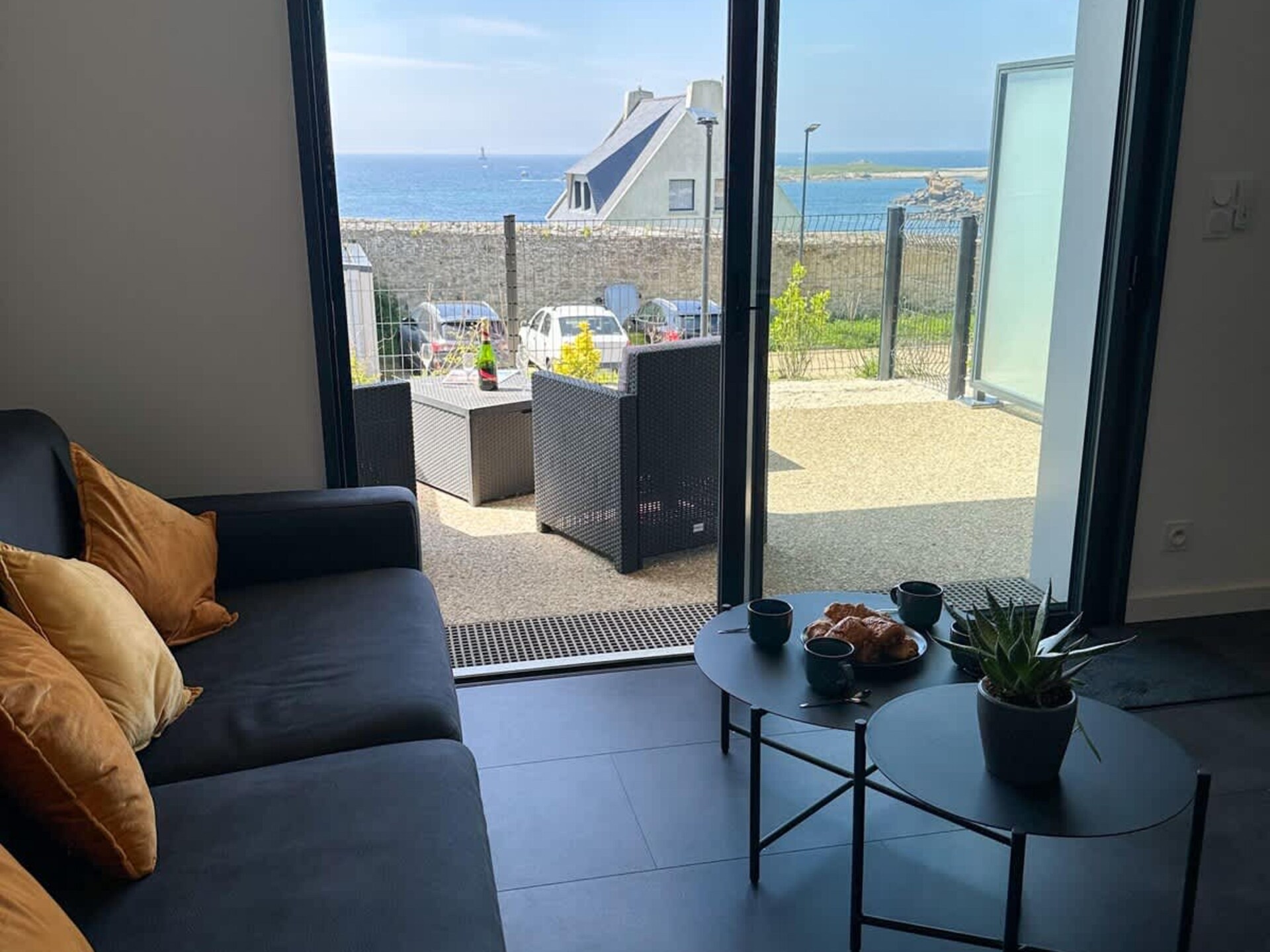 TY FOUR - foto 7