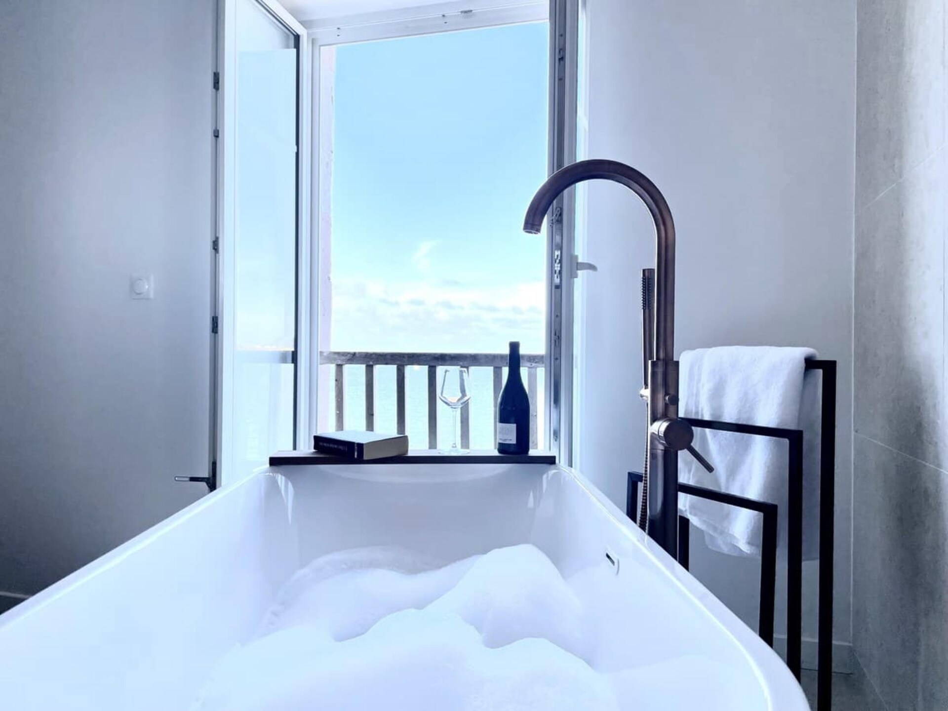 6-persoons modern appartement in Landéda op 300m van het strand - foto 15