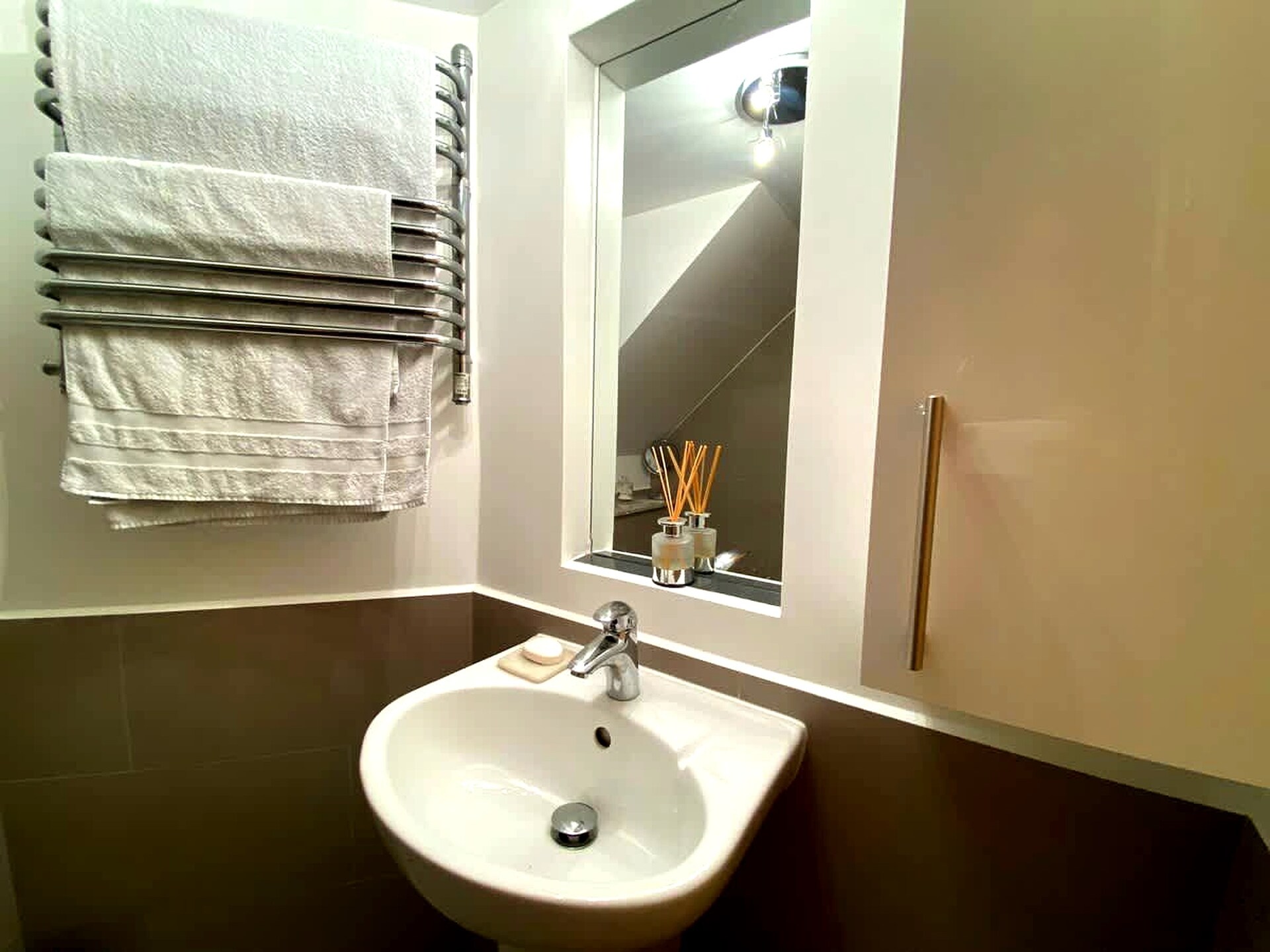 Garden Flat in Fulham: stijlvol appartement met patio en twee slaapkamers - foto 13