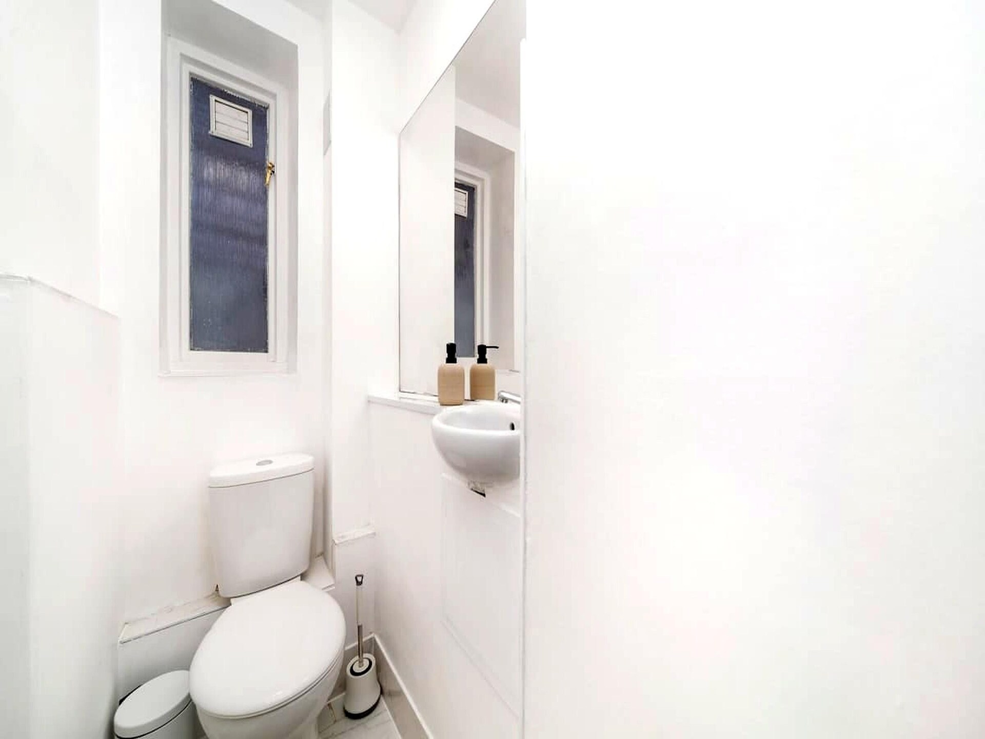 Licht appartement met privétuin op 3 minuten van metro West Kensington - foto 9