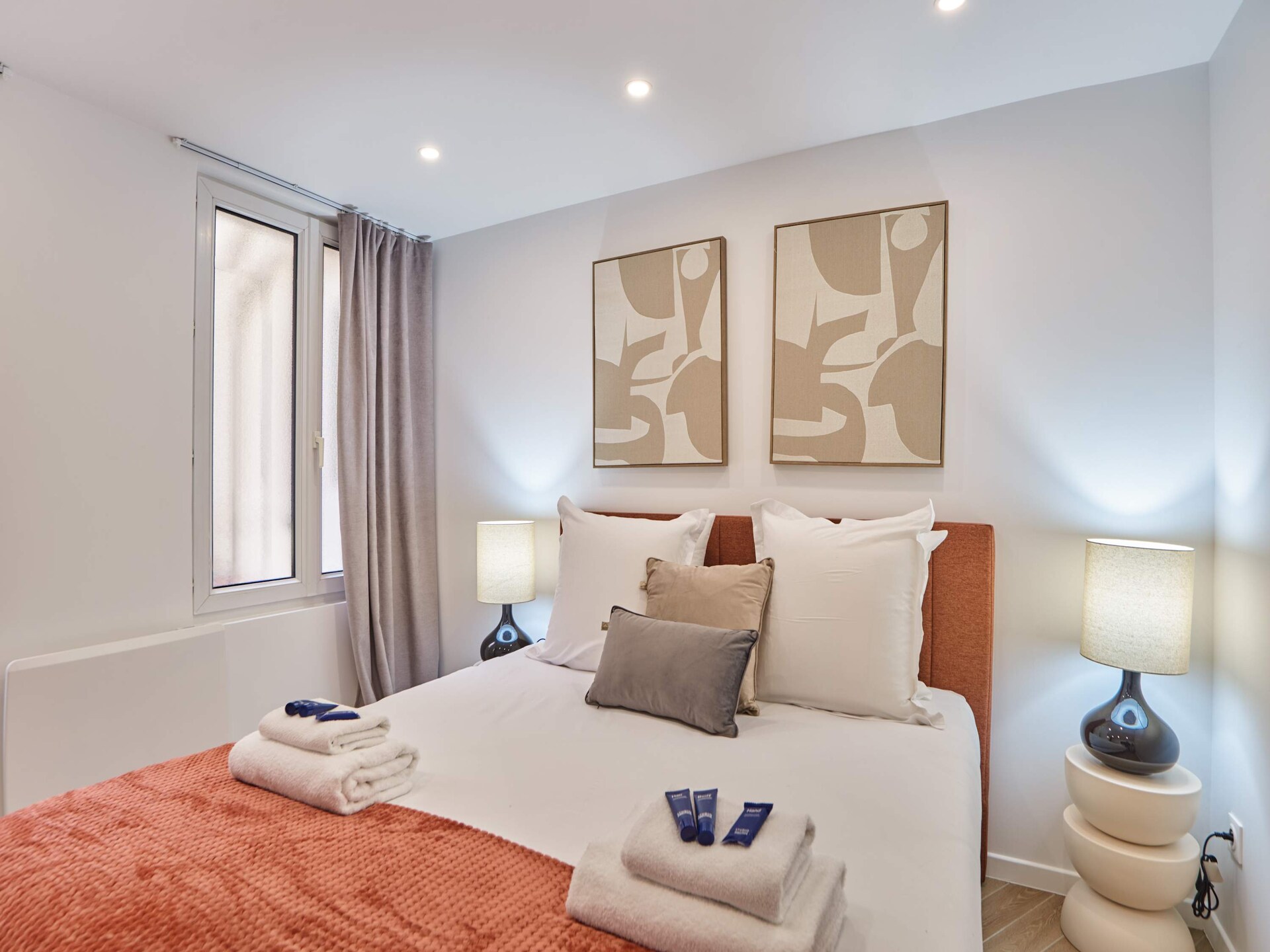 Elegant appartement in hartje Parijs, vlakbij Montmartre - foto 2